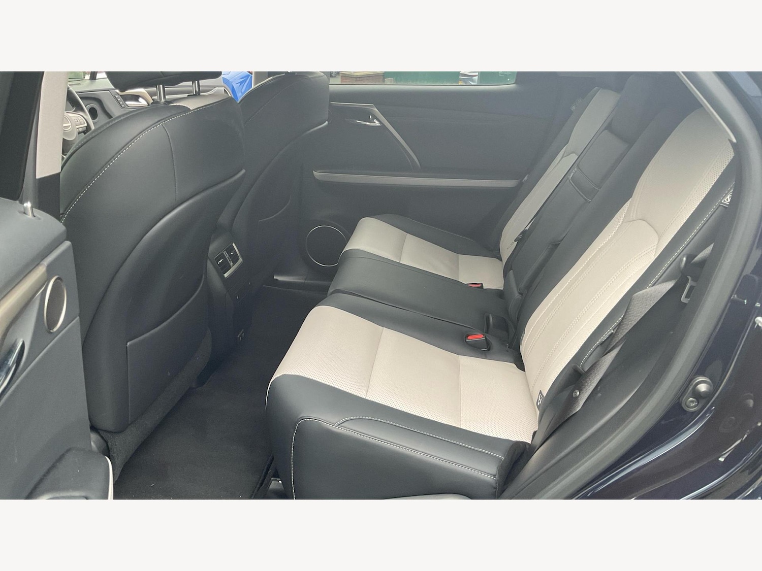 Used Lexus RX 2022 for sale - 76772261: Photo 16