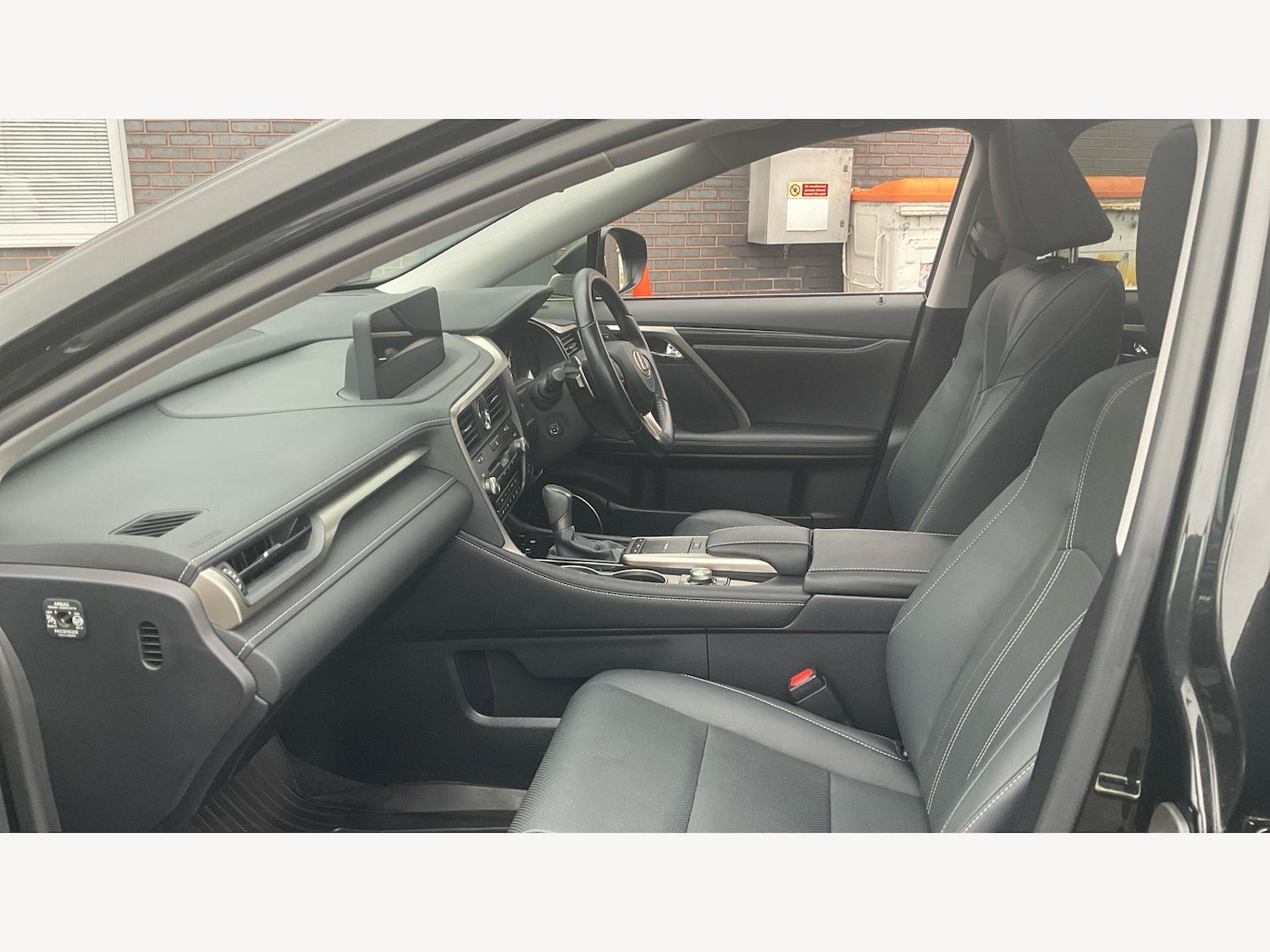 Used Lexus RX 2022 for sale - 76608570: Photo 8