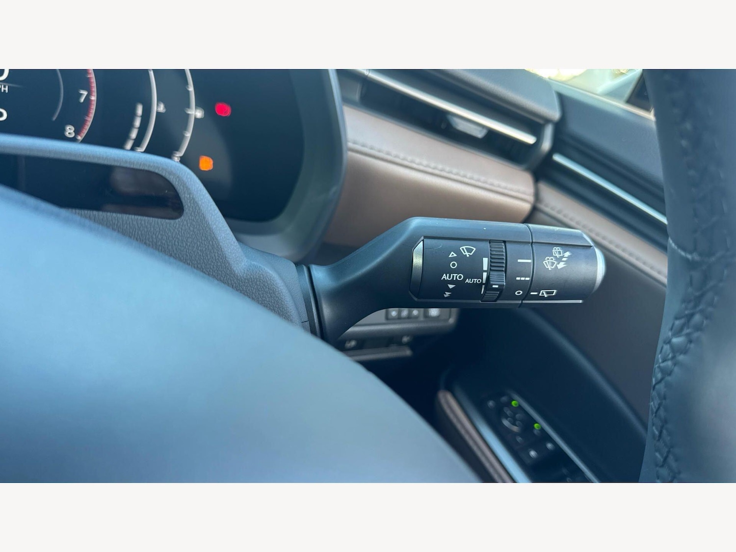 Used Lexus LBX 2024 for sale - 78058400: Photo 28