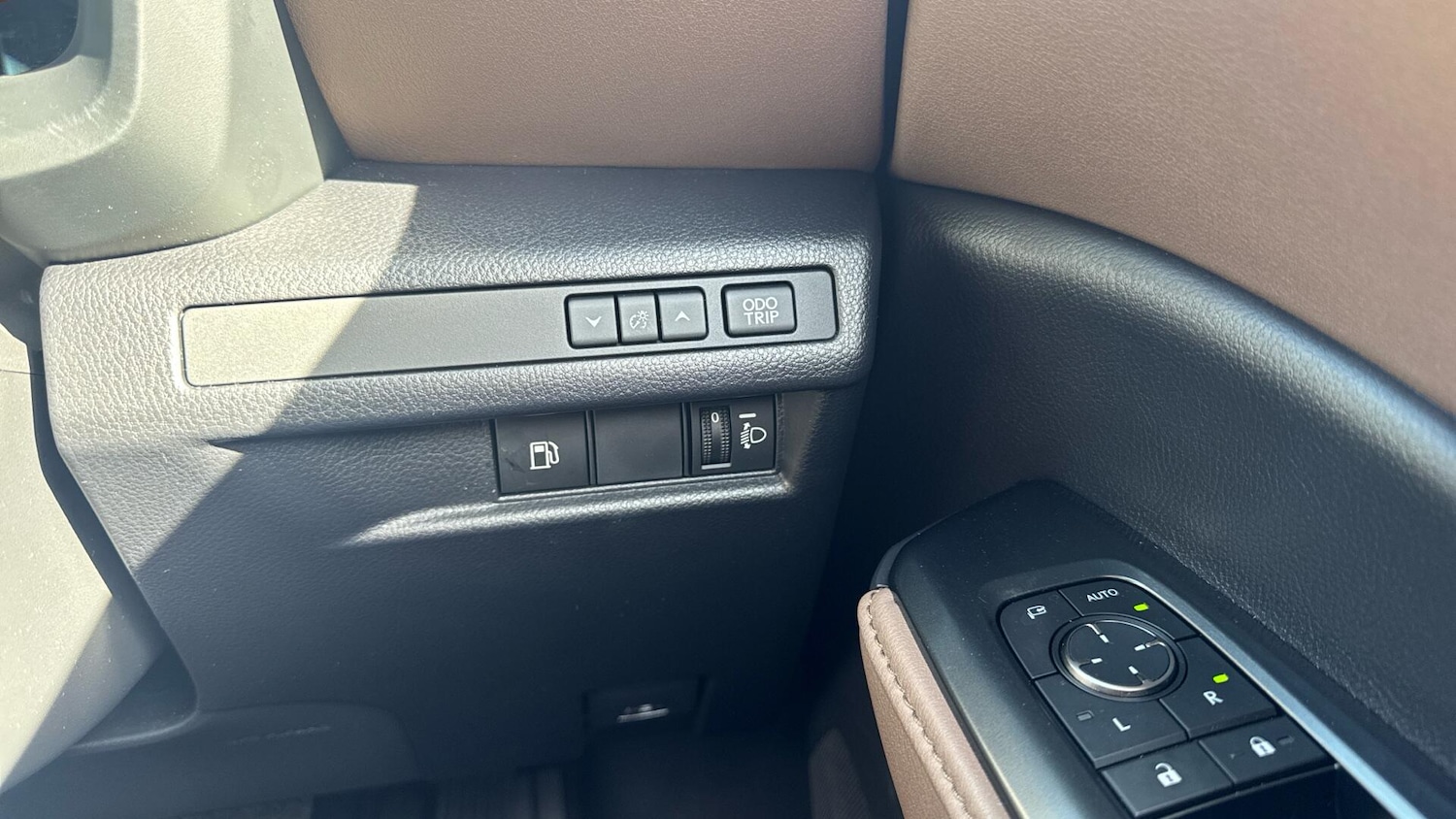 Used Lexus LBX 2024 for sale - 78058400: Photo 37