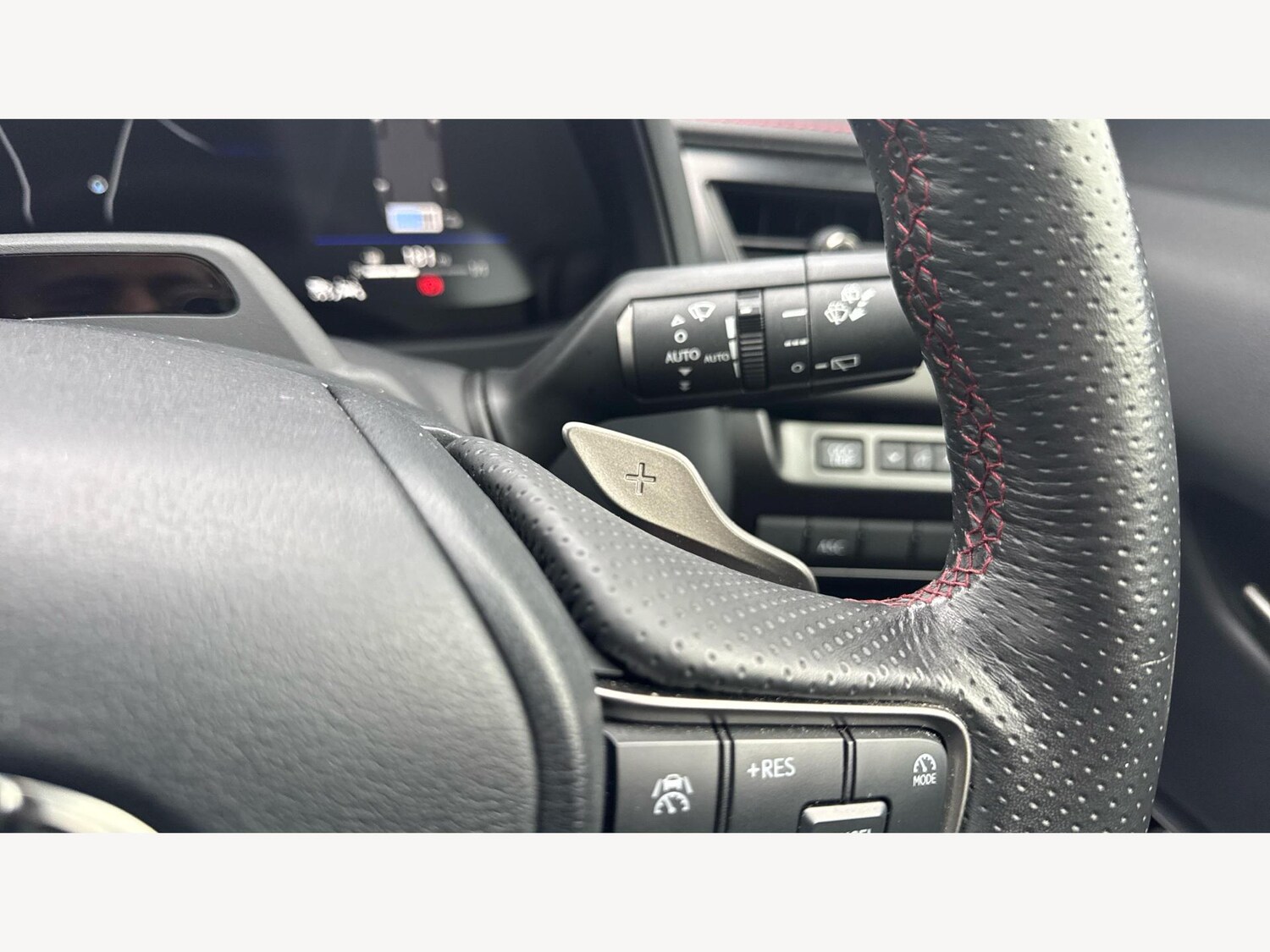 Used Lexus UX 2024 for sale - 77314584: Photo 28