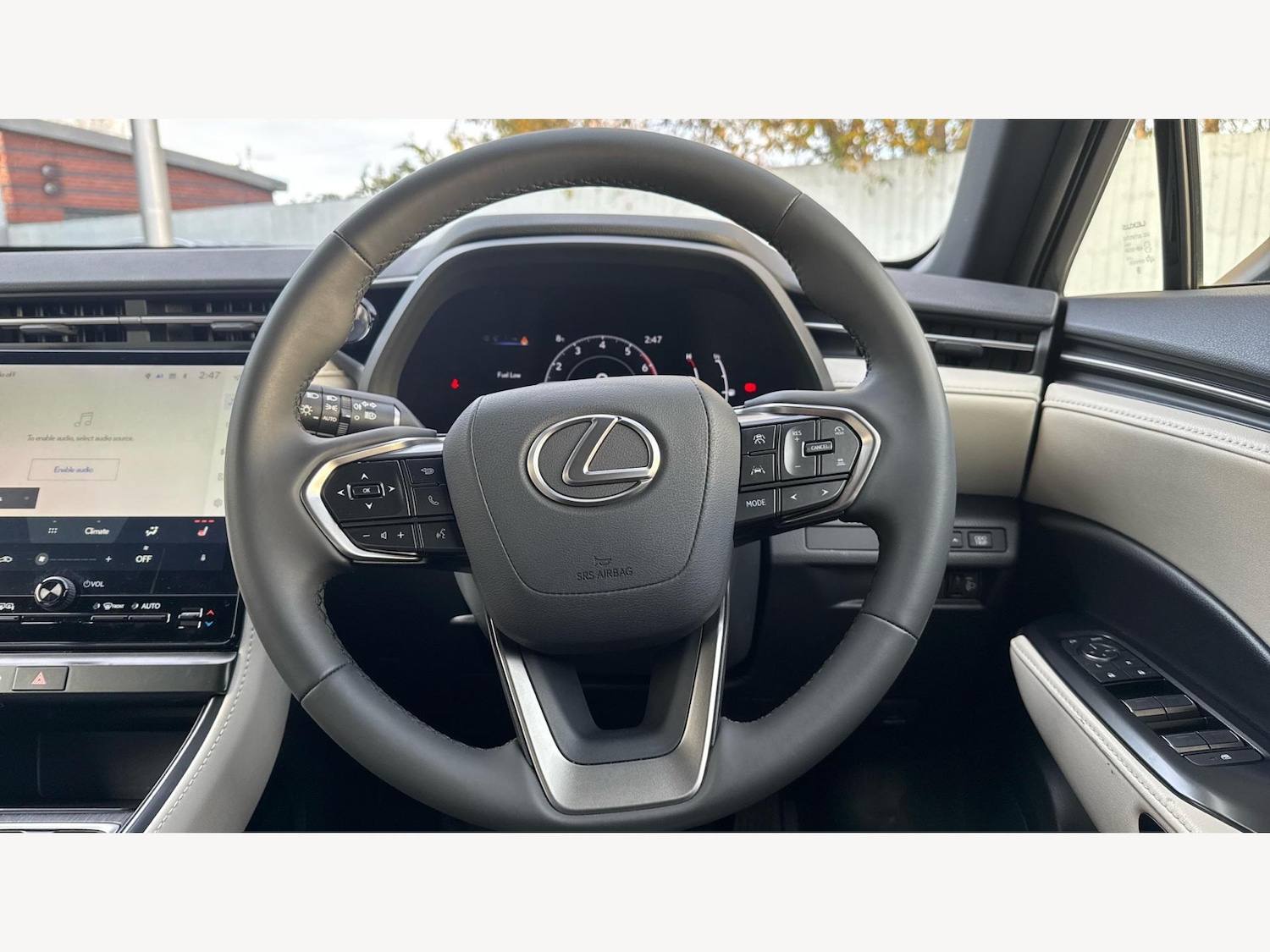 Used Lexus LBX 2024 for sale - 77101909: Photo 13