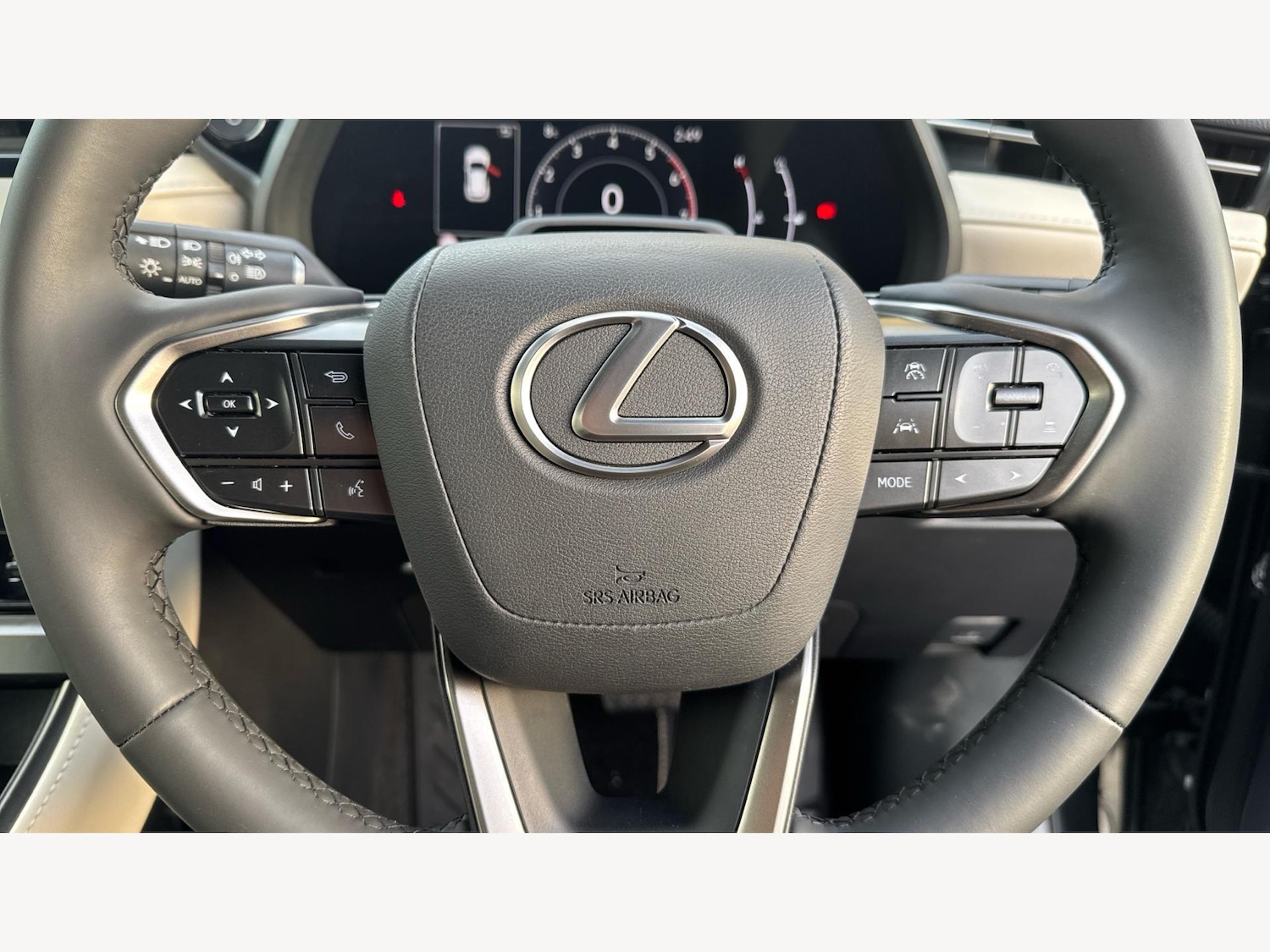 Used Lexus LBX 2024 for sale - 77101909: Photo 24