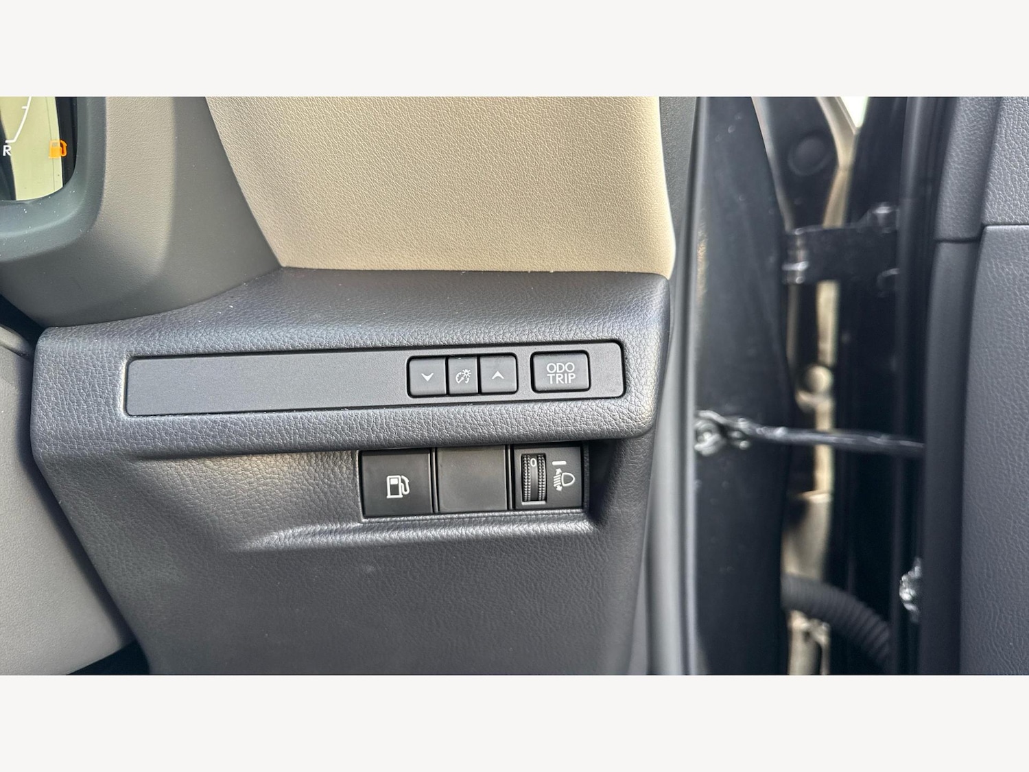 Used Lexus LBX 2024 for sale - 77101909: Photo 26