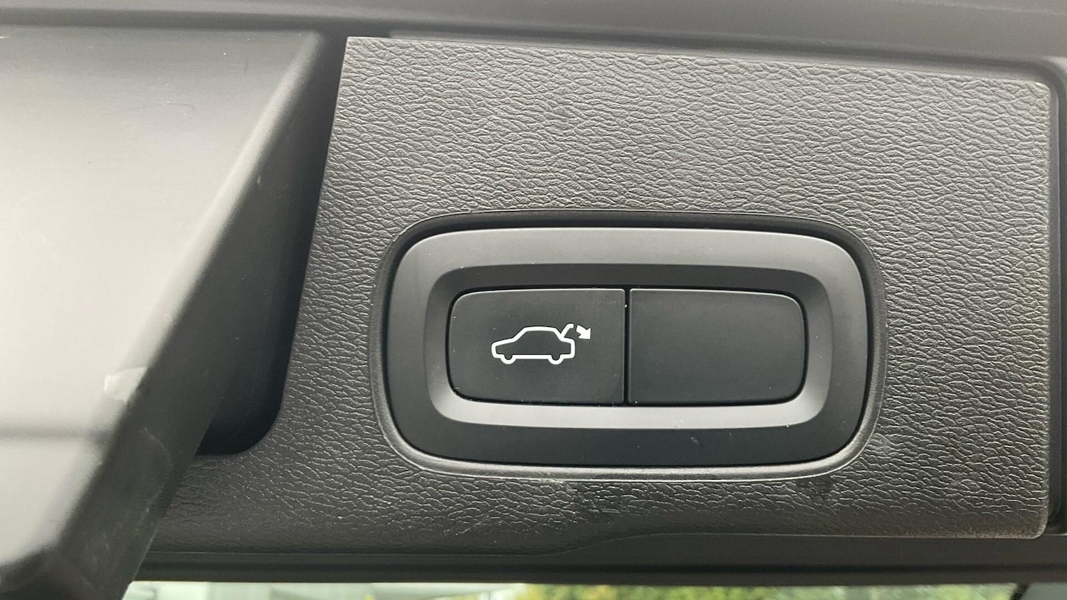 Used Volvo XC60 2022 for sale - 76174874: Photo 28