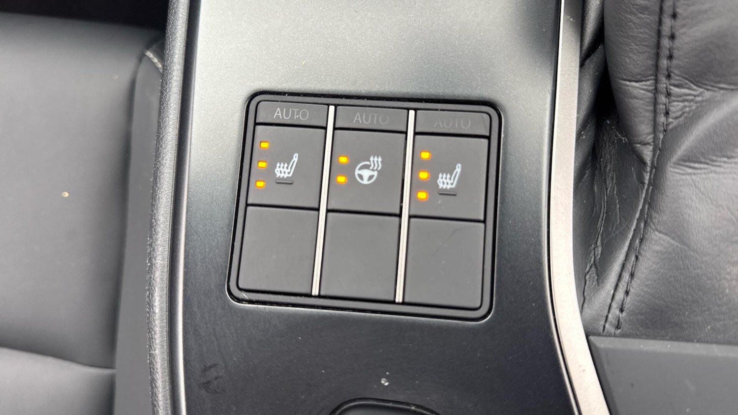 Used Lexus UX 2023 for sale - 77794264: Photo 35