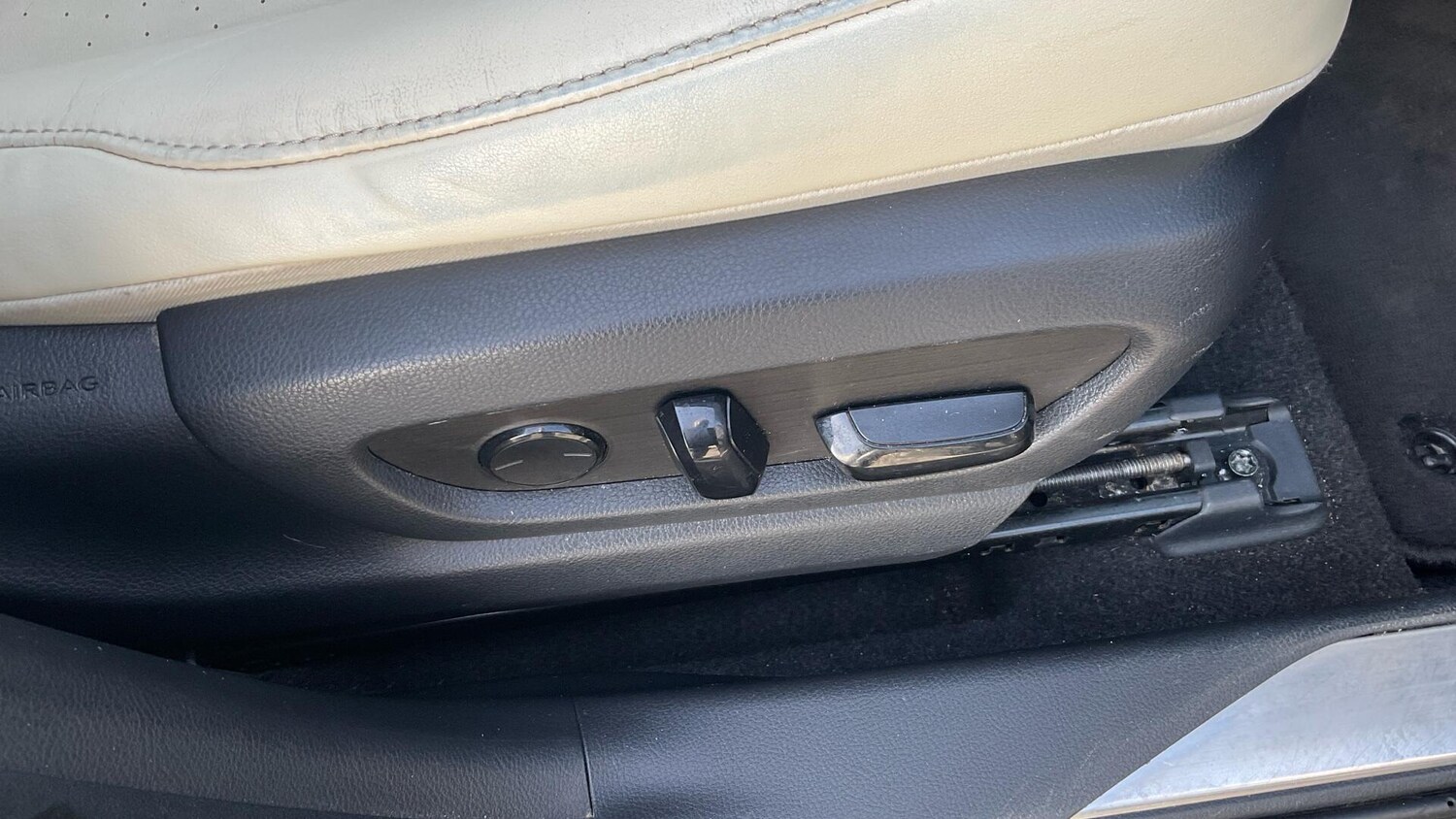 Used Lexus UX 2020 for sale - 78171025: Photo 33