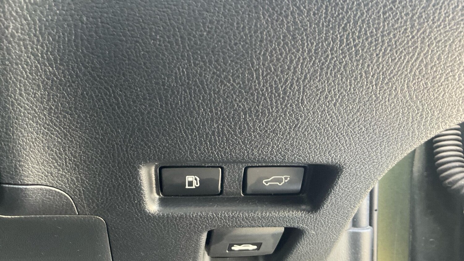 Used Lexus UX 2020 for sale - 78171025: Photo 34