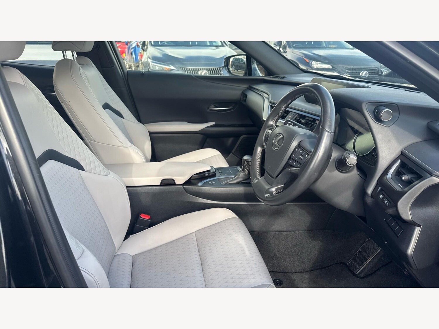 Used Lexus UX 2022 for sale - 77908592: Photo 15