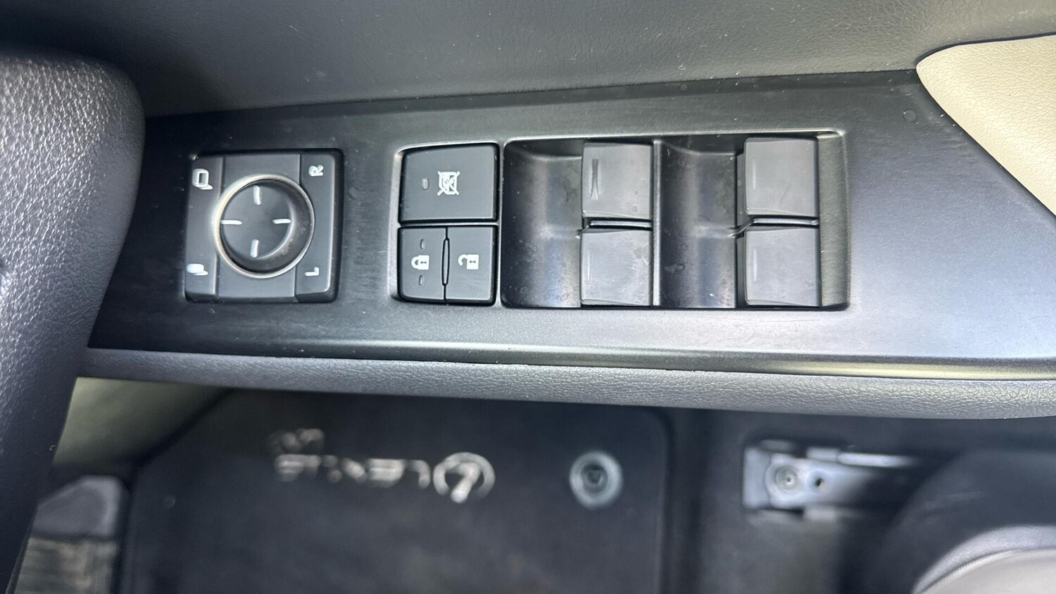 Used Lexus UX 2022 for sale - 77908592: Photo 39