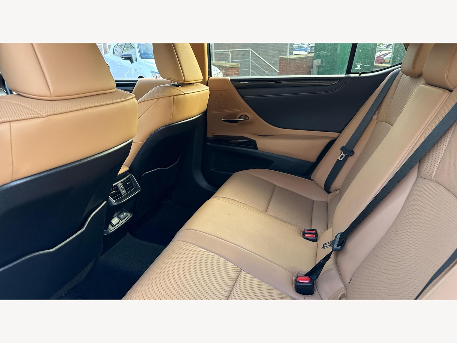 Used Lexus ES 2023 for sale - 76538077: Photo 16