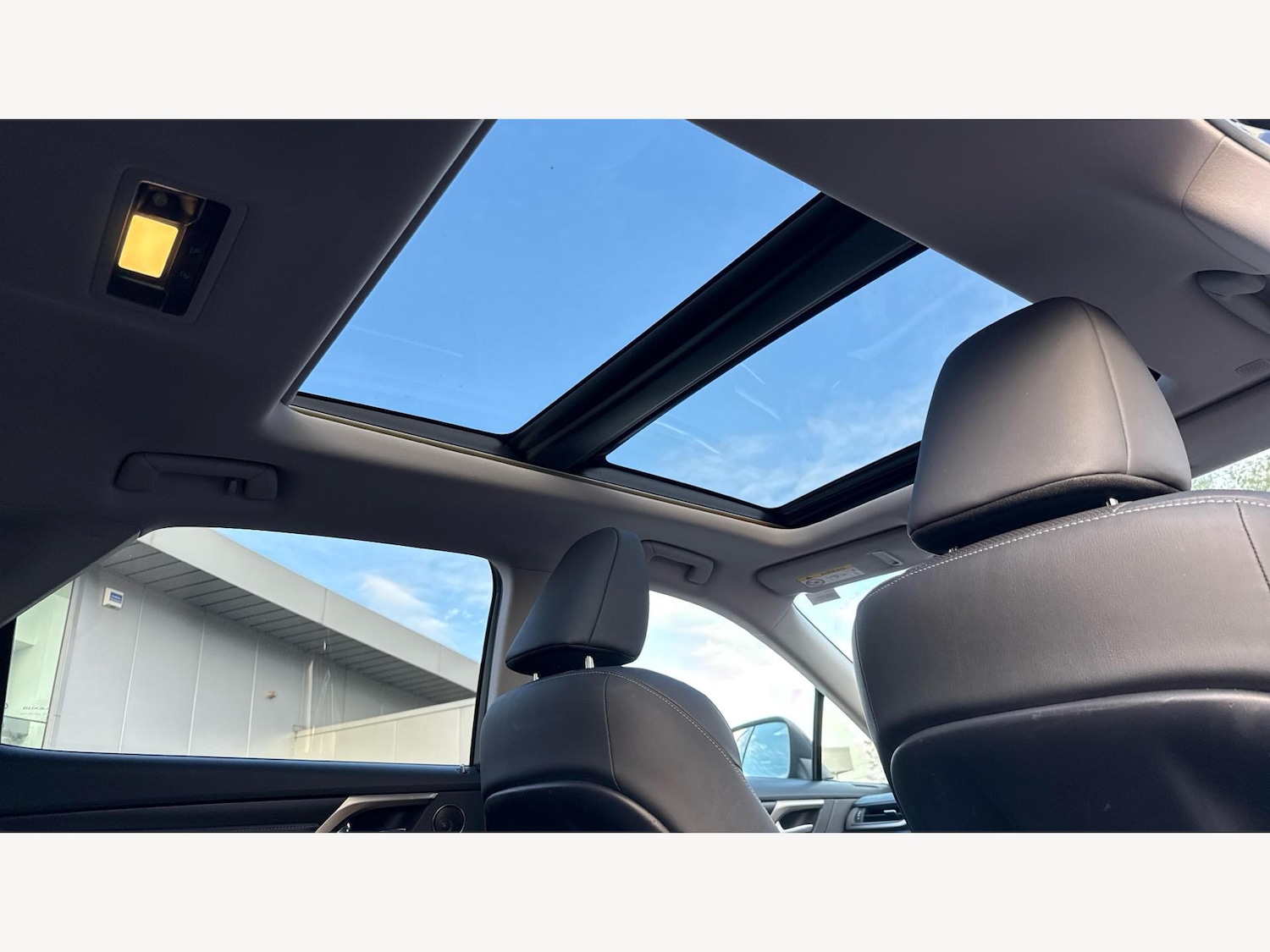 Used Lexus RX 2022 for sale - 76537854: Photo 25