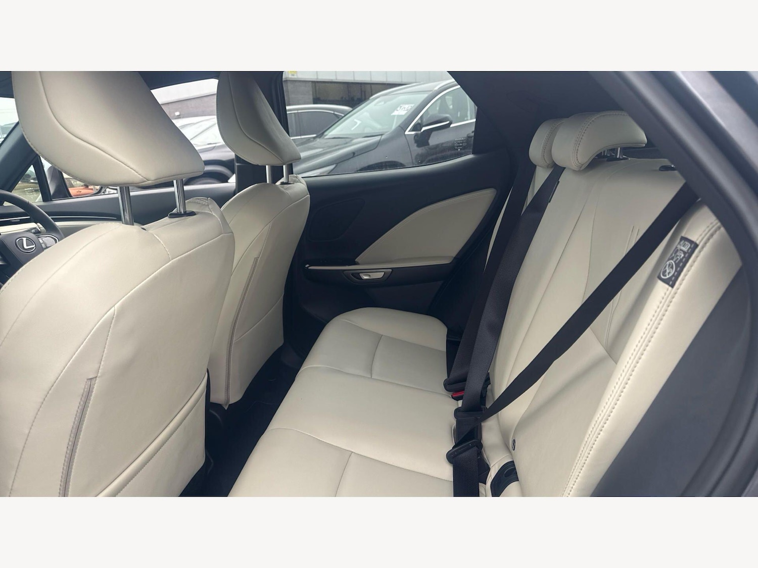 Used Lexus LBX for sale - 77808296: Photo 16