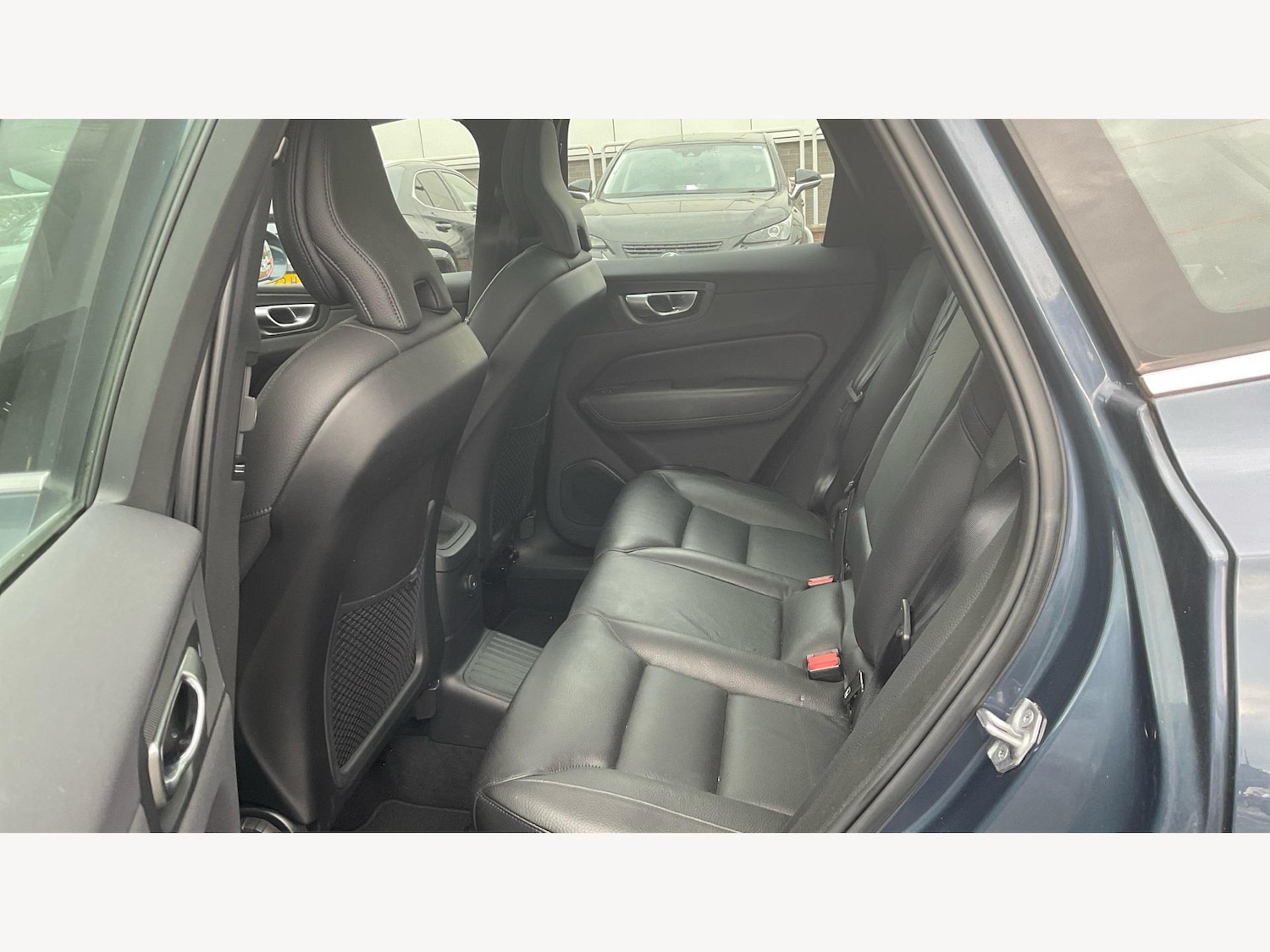 Used Volvo XC60 2022 for sale - 76667436: Photo 16