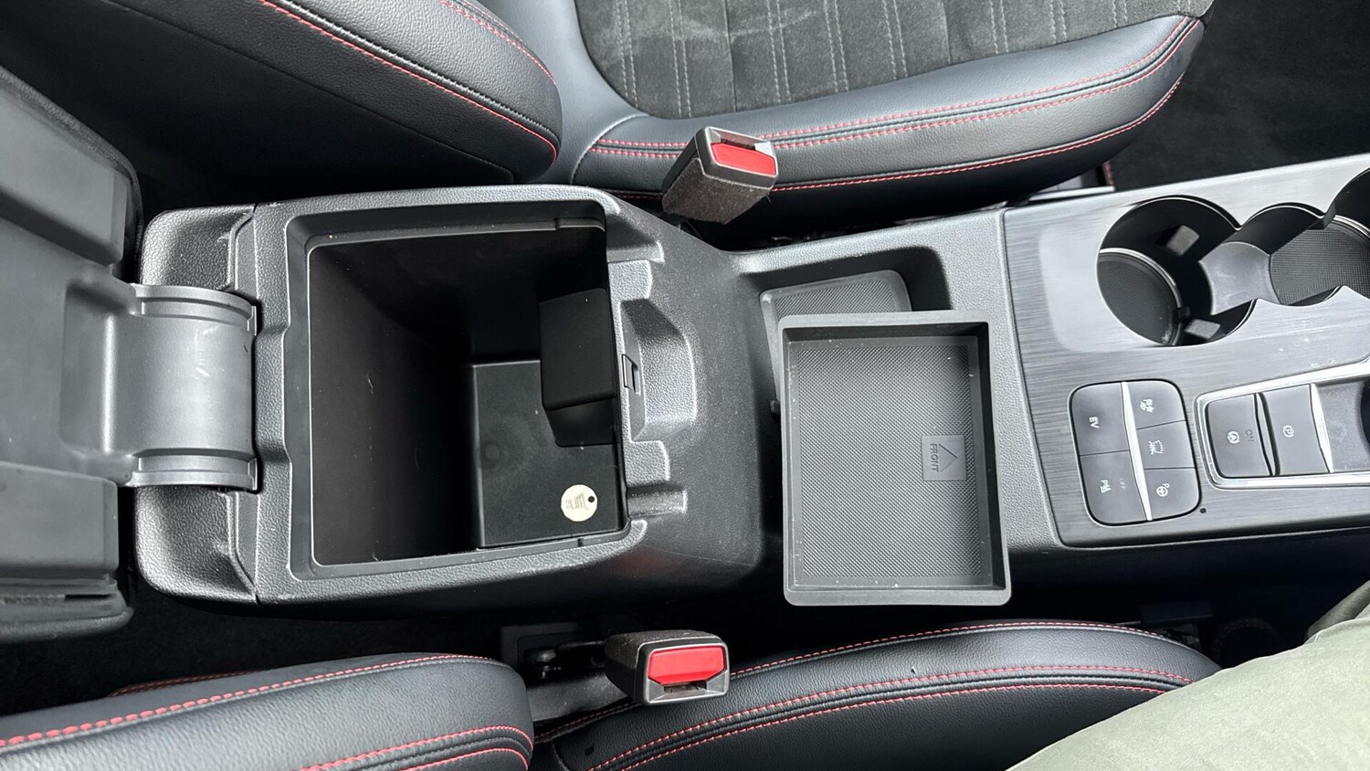 Used Ford Kuga 2023 for sale - 77066625: Photo 40