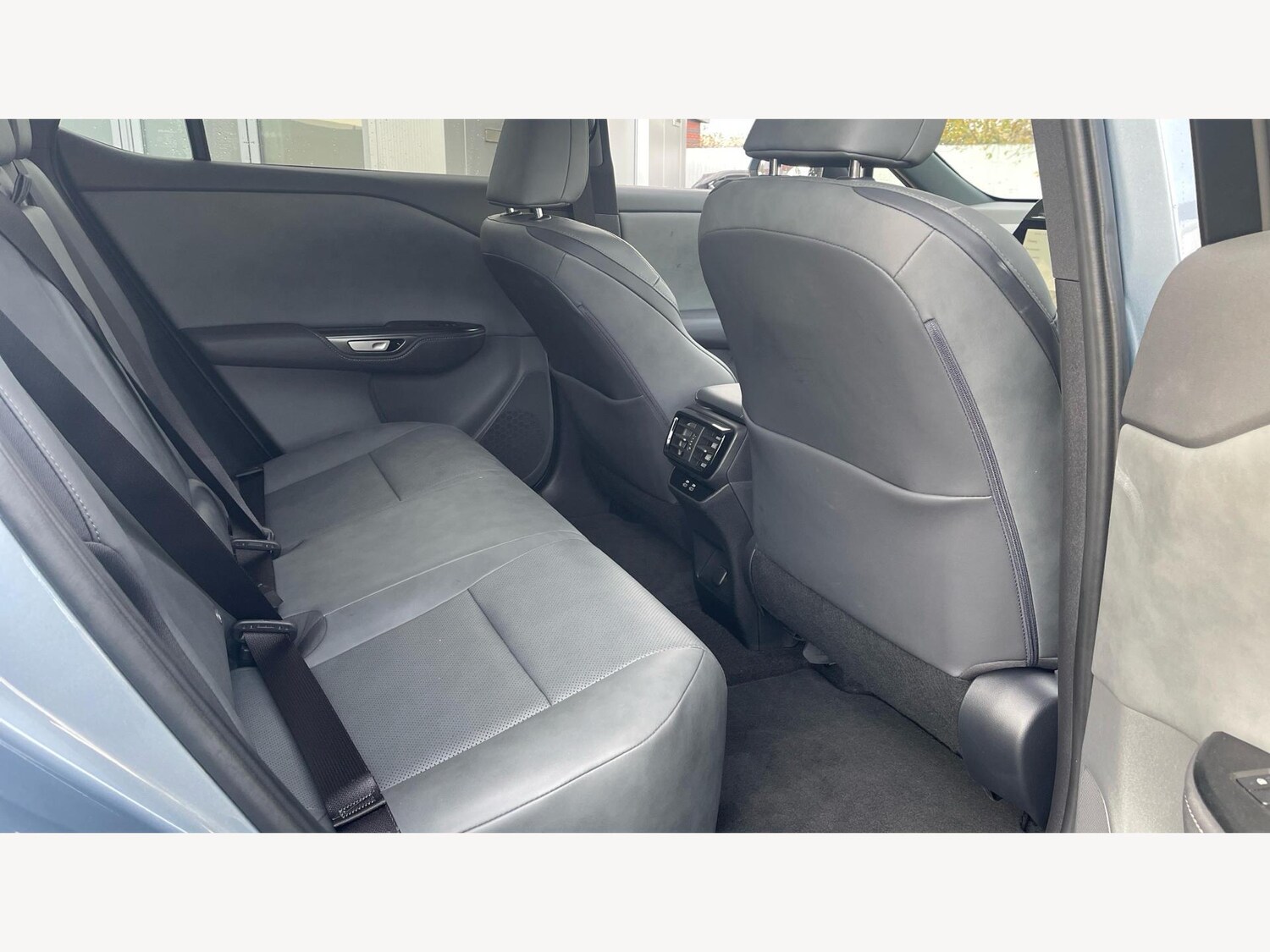 Used Lexus RZ 2024 for sale - 77330379: Photo 11