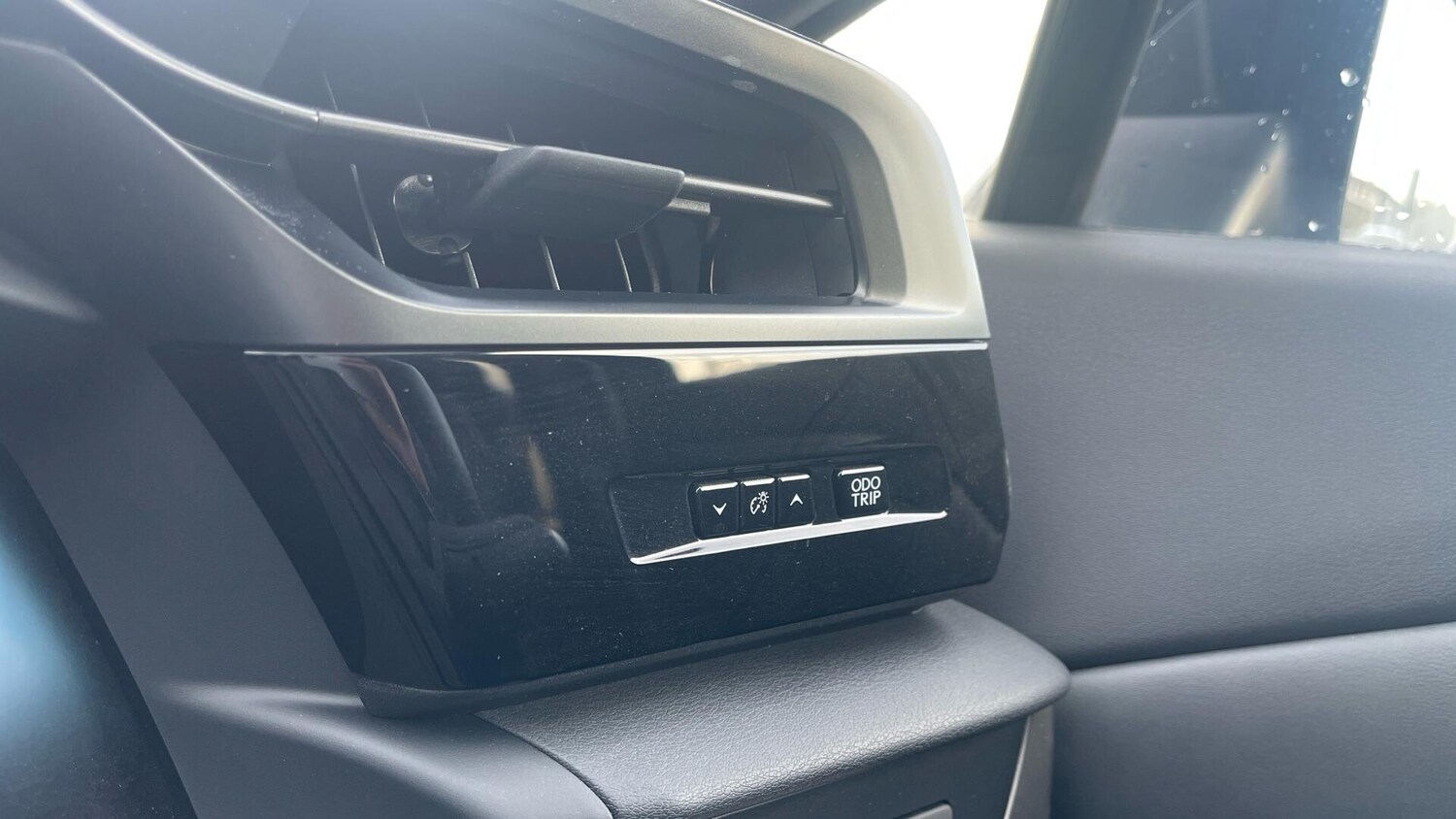 Used Lexus RZ 2024 for sale - 77330379: Photo 34