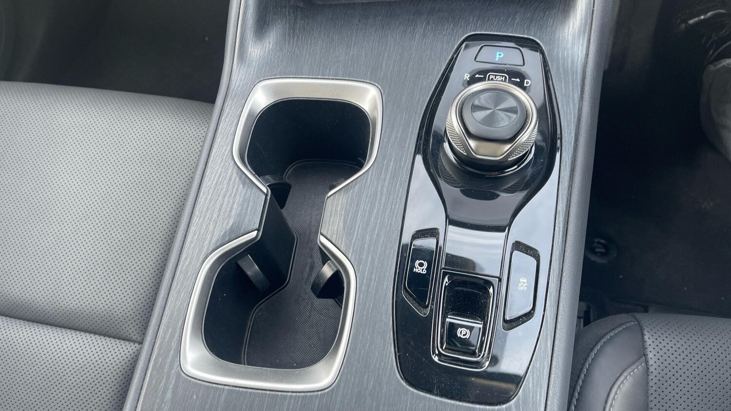 Used Lexus RZ 2024 for sale - 77330379: Photo 39