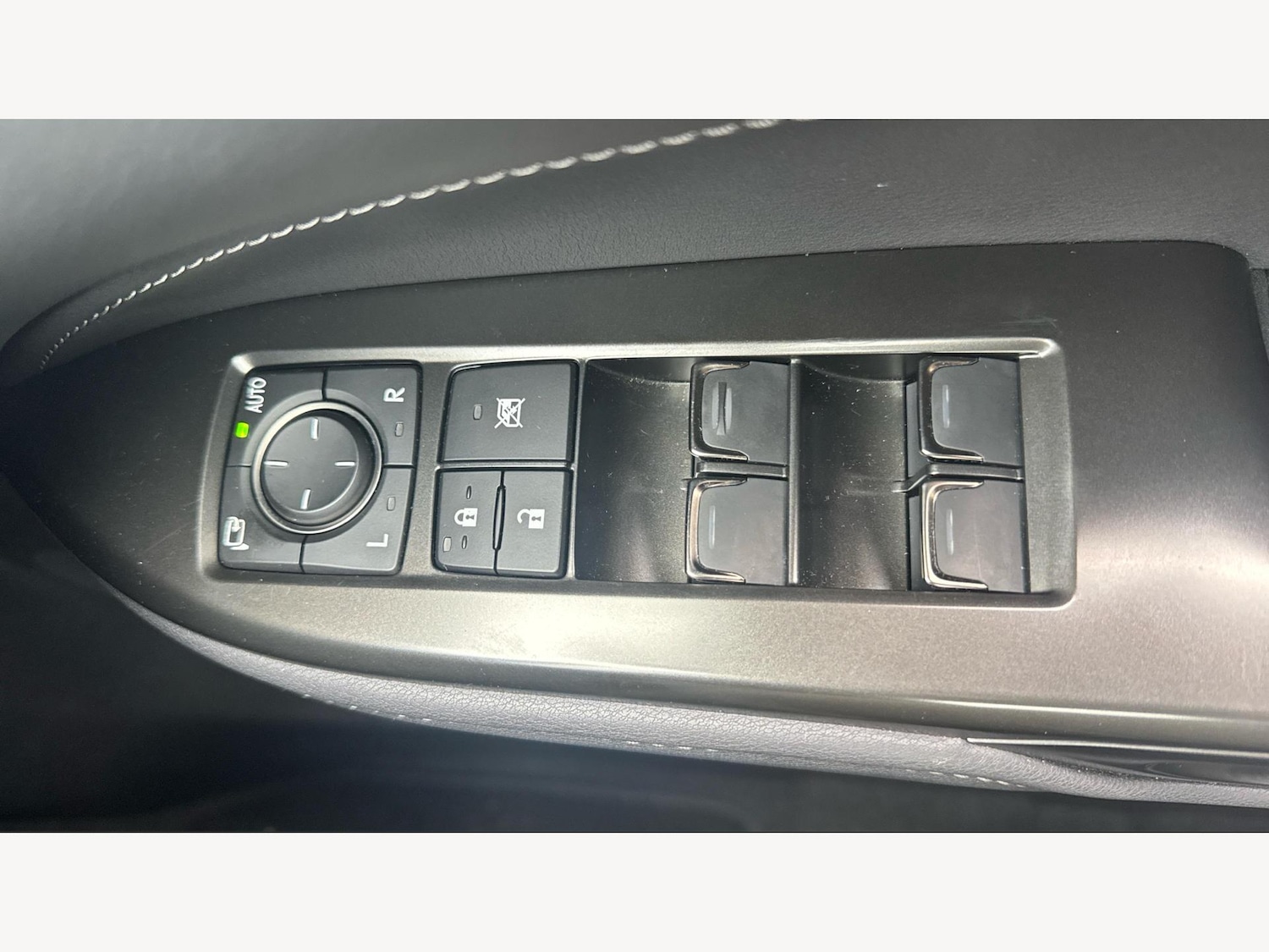 Used Lexus NX 2023 for sale - 76538951: Photo 30