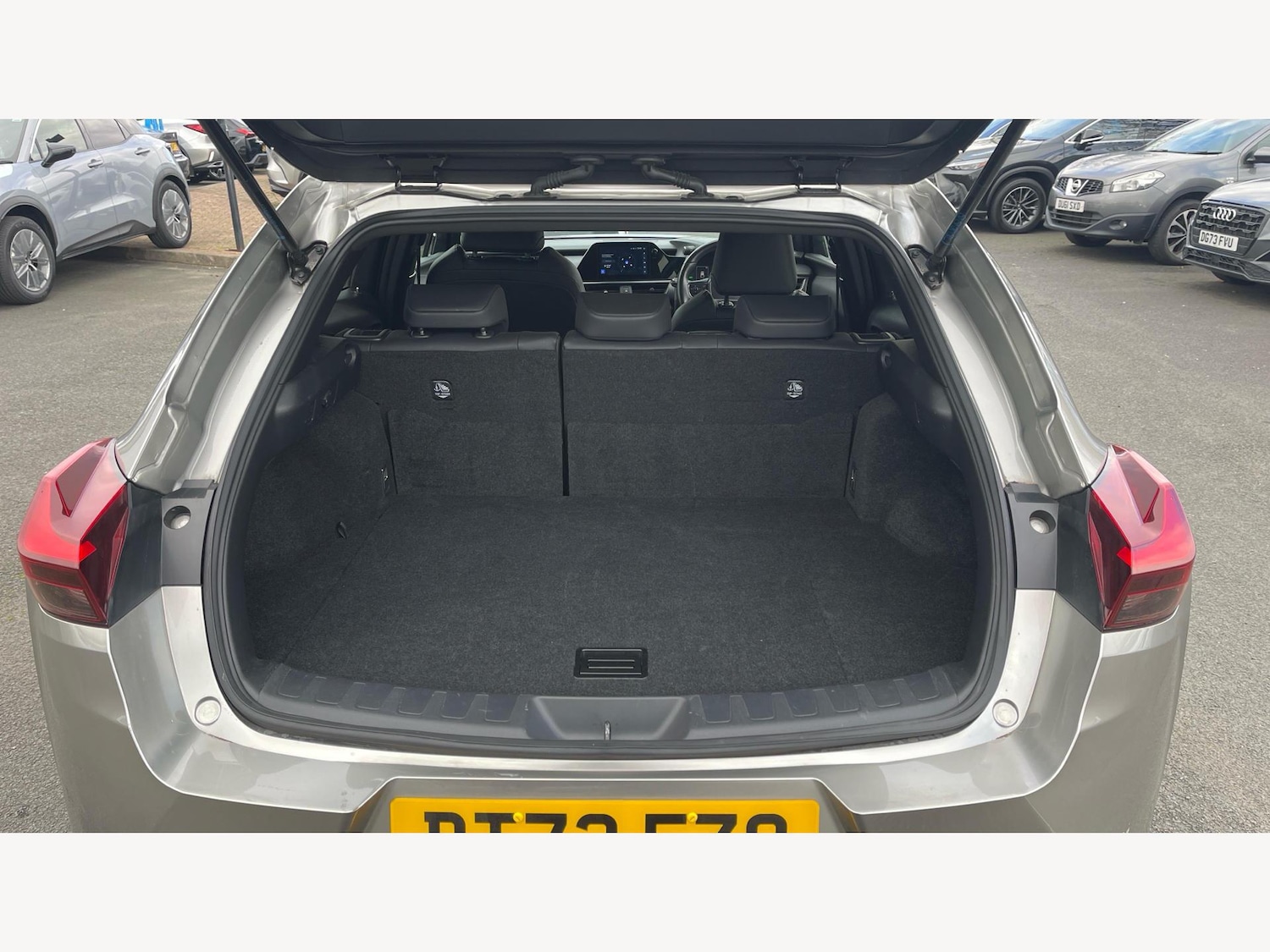 Used Lexus UX 2023 for sale - 76633067: Photo 17