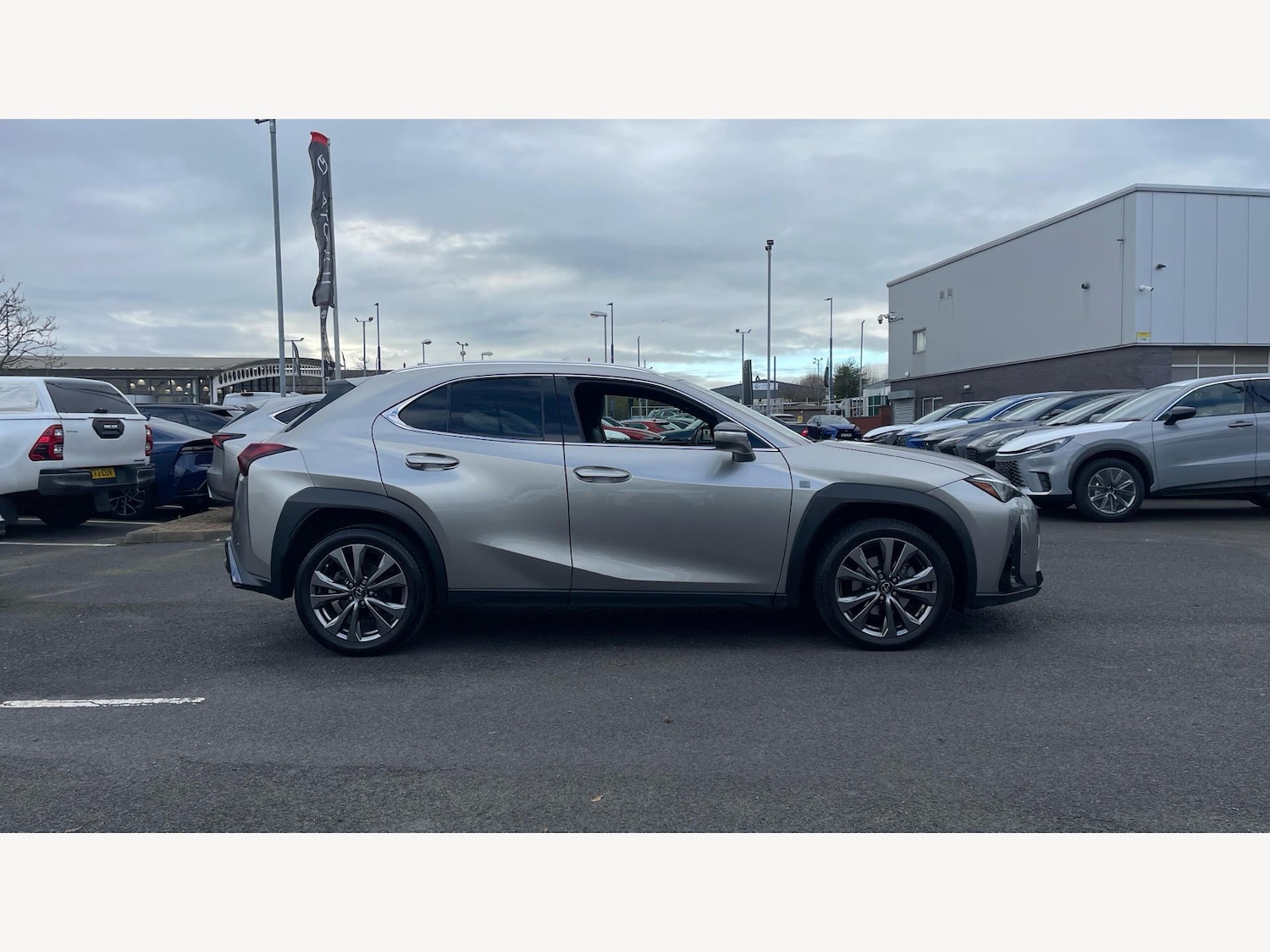Used Lexus UX 2023 for sale - 76633067: Photo 18