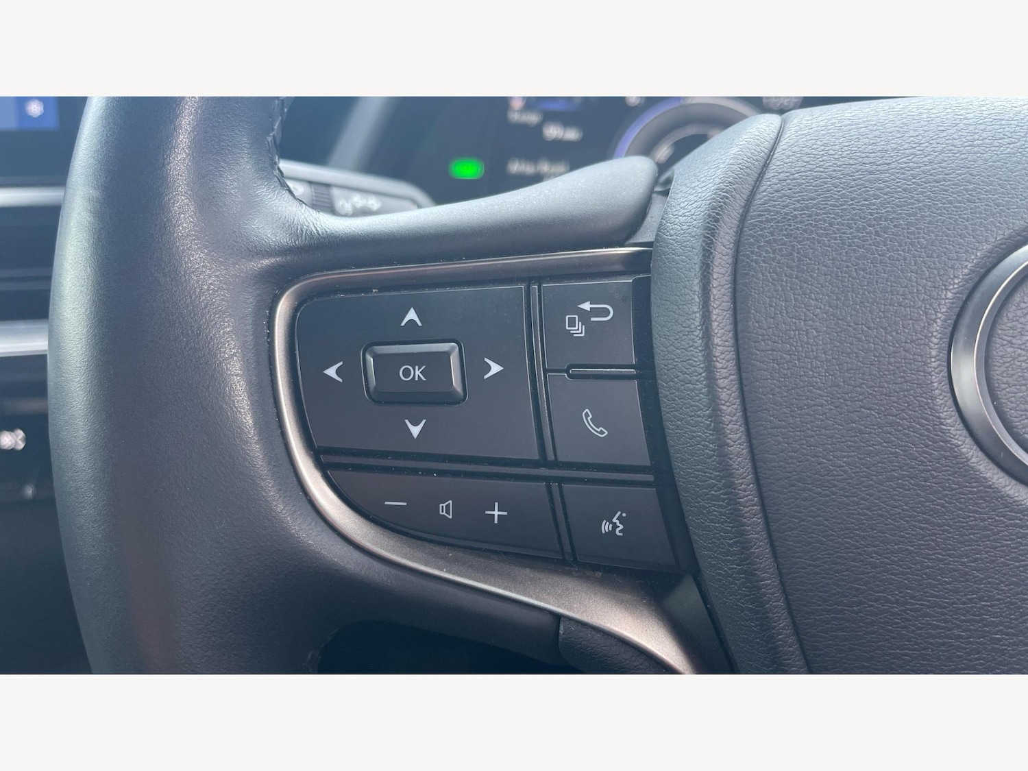 Used Lexus UX 2023 for sale - 76633067: Photo 27