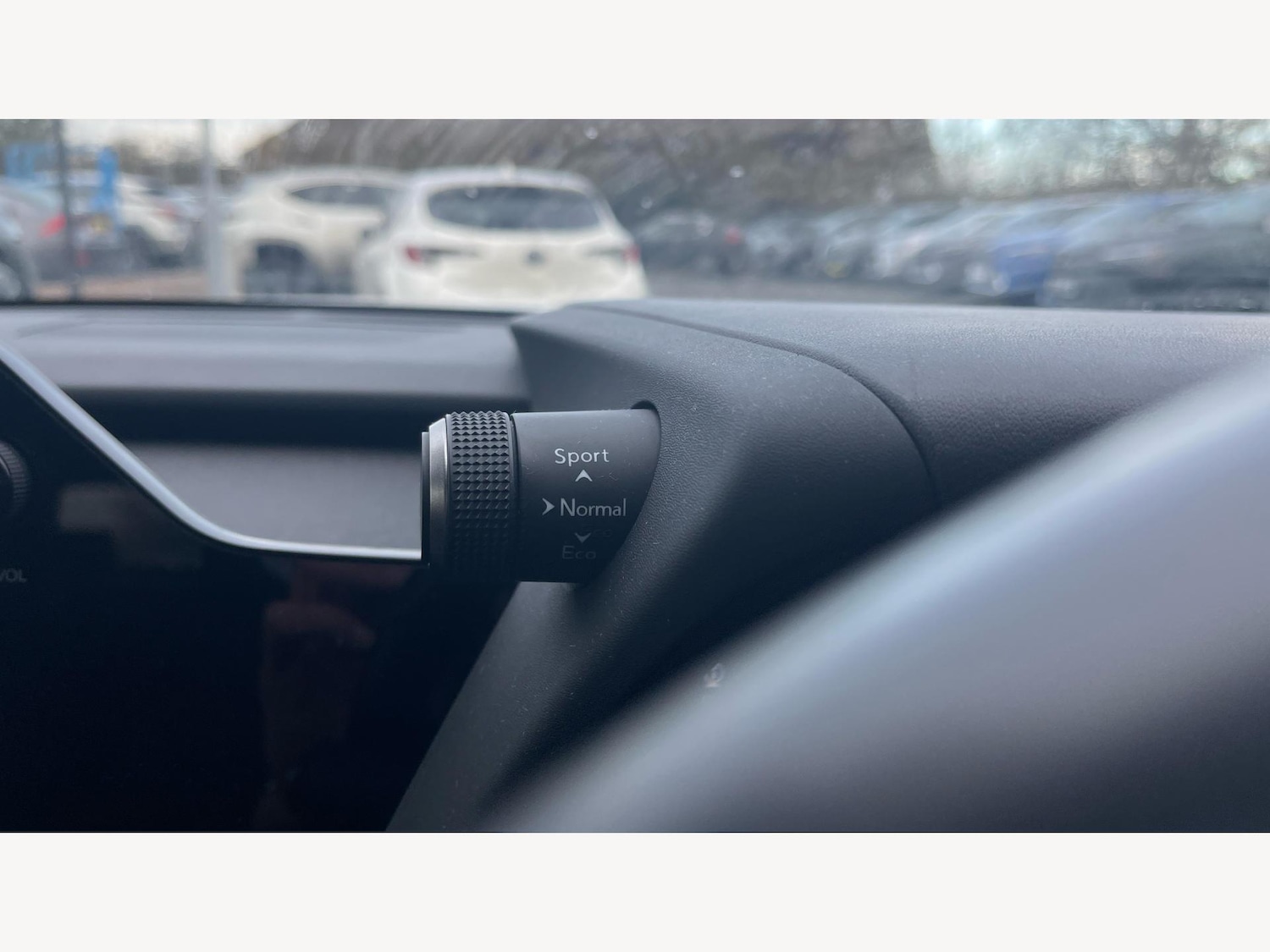 Used Lexus UX 2023 for sale - 76633067: Photo 29