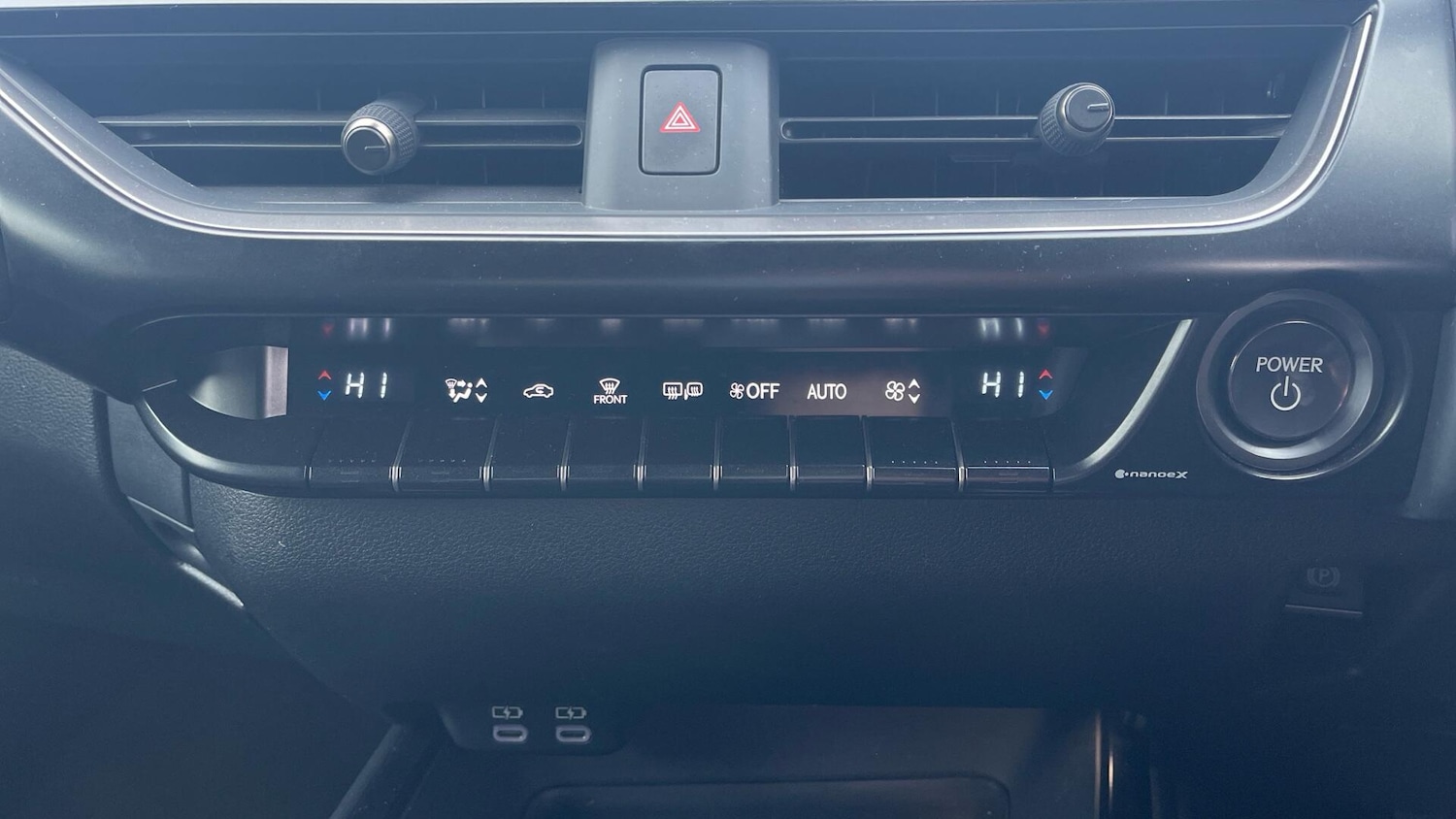 Used Lexus UX 2023 for sale - 76633067: Photo 33