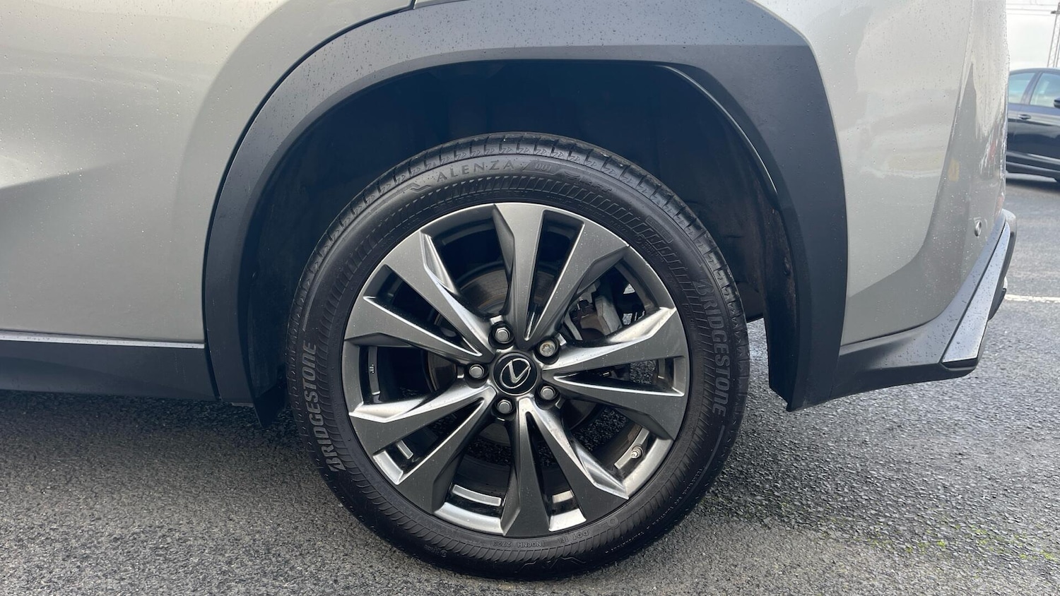 Used Lexus UX 2023 for sale - 76633067: Photo 39
