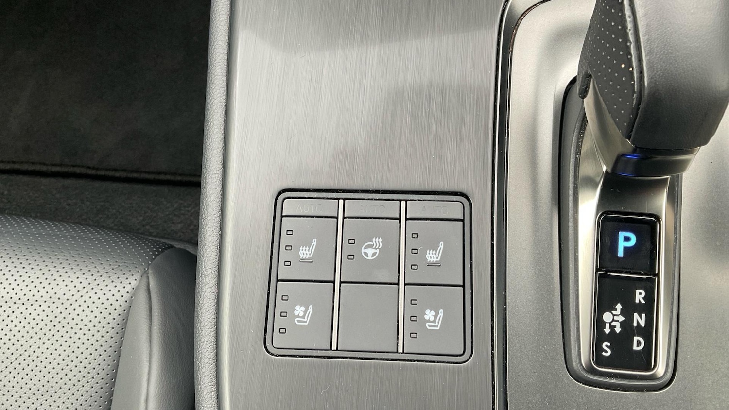 Vehicle 33