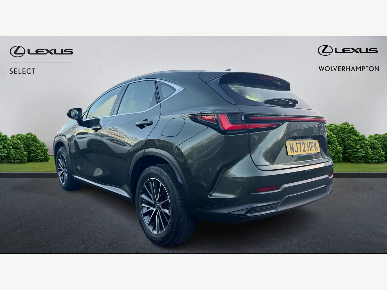 Used Lexus NX 2022 for sale - 76632783: Photo 2