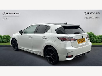 Used Lexus CT 2017 for sale - 76179545: Photo 2