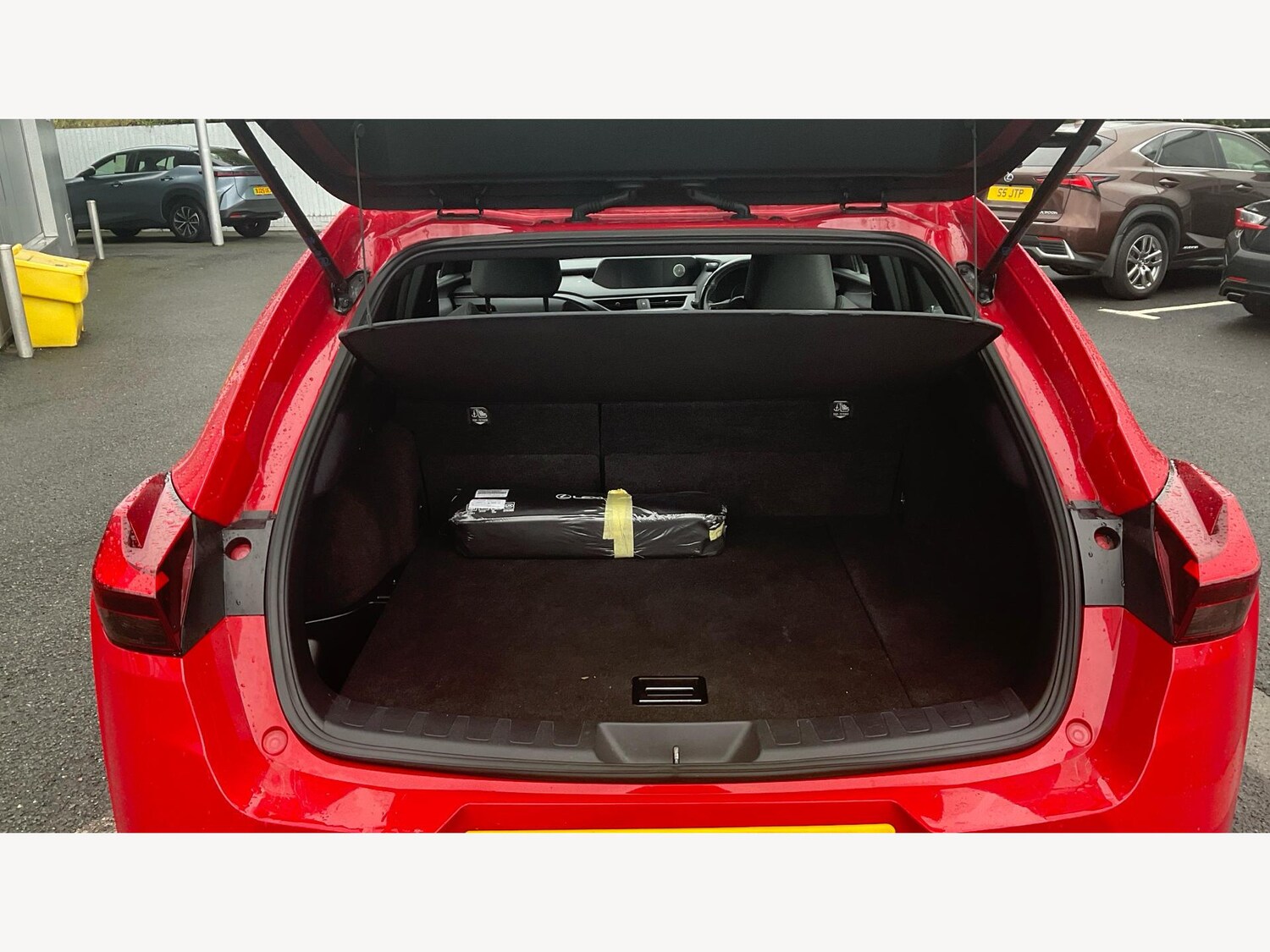 Used Lexus UX 2020 for sale - 76537819: Photo 17