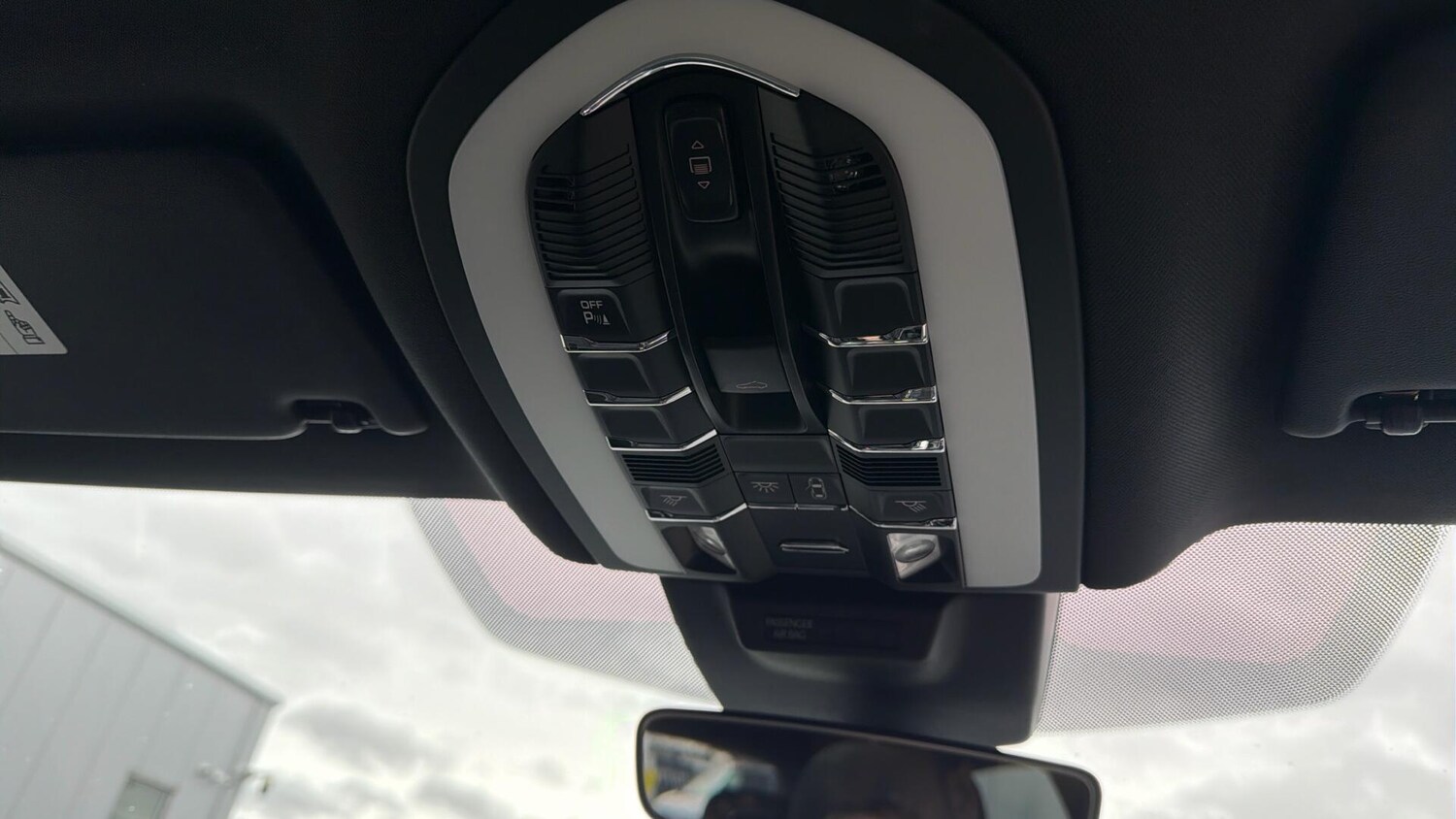 Used Porsche Macan 2019 for sale - 77768449: Photo 45