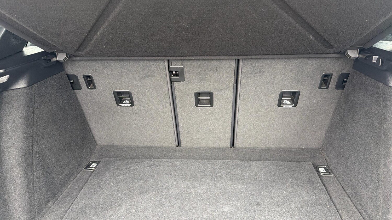 Used Porsche Macan 2019 for sale - 77768449: Photo 57