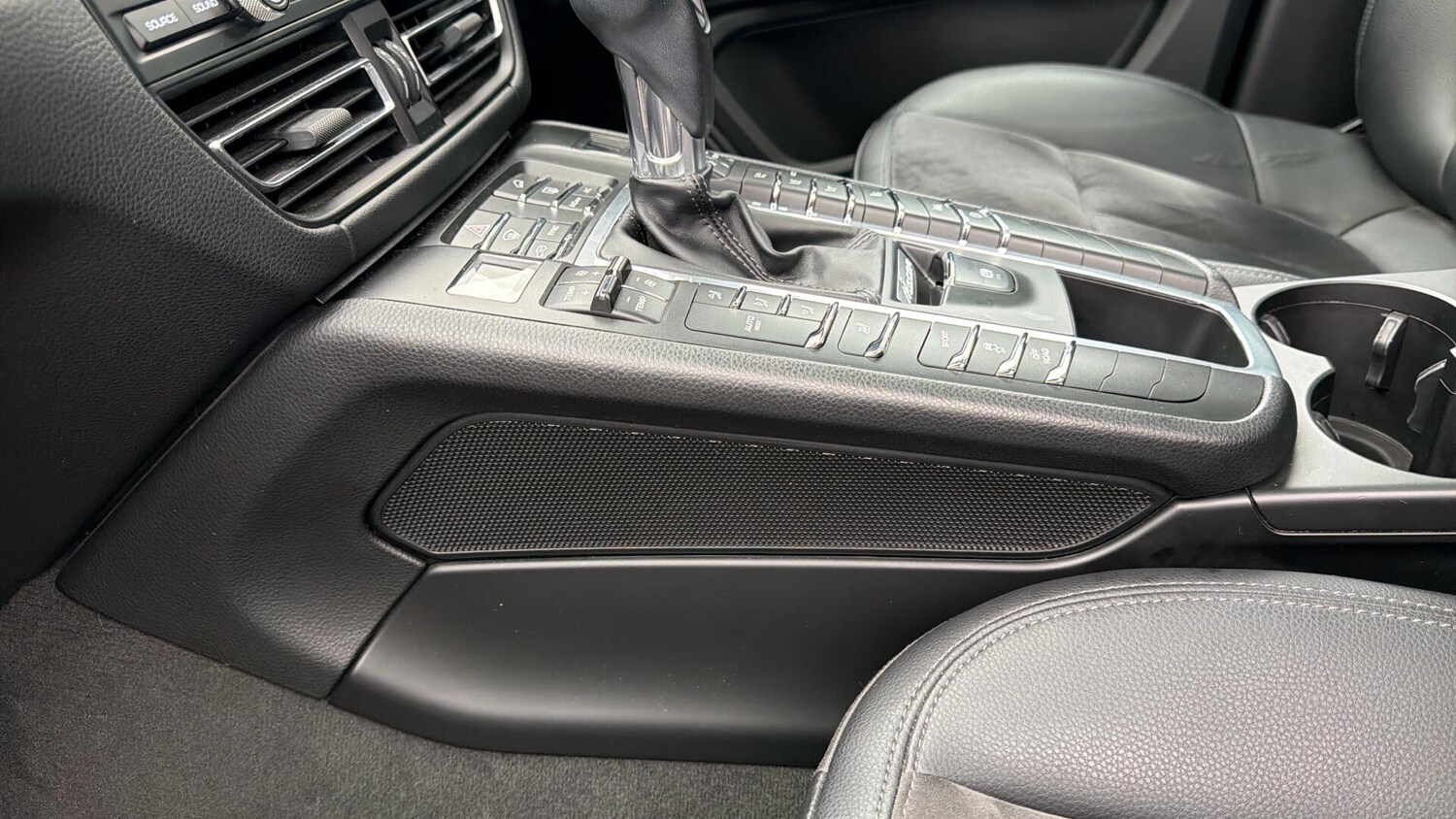 Used Porsche Macan 2019 for sale - 77768449: Photo 62