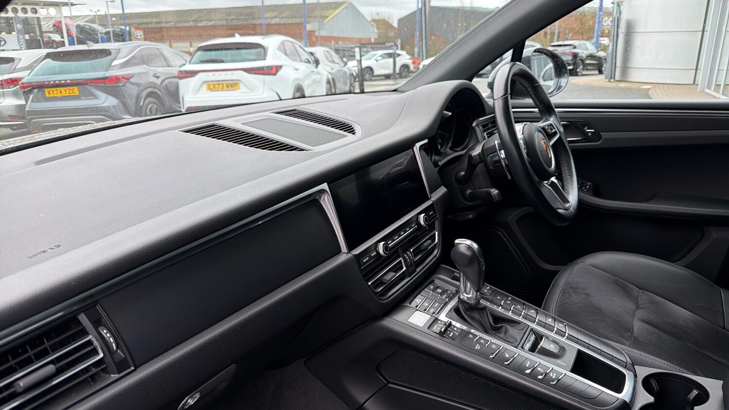 Used Porsche Macan 2019 for sale - 77768449: Photo 66