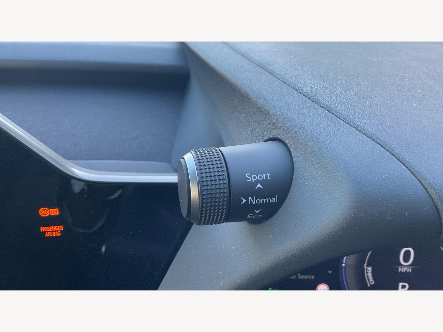 Used Lexus UX 2023 for sale - 78058555: Photo 30