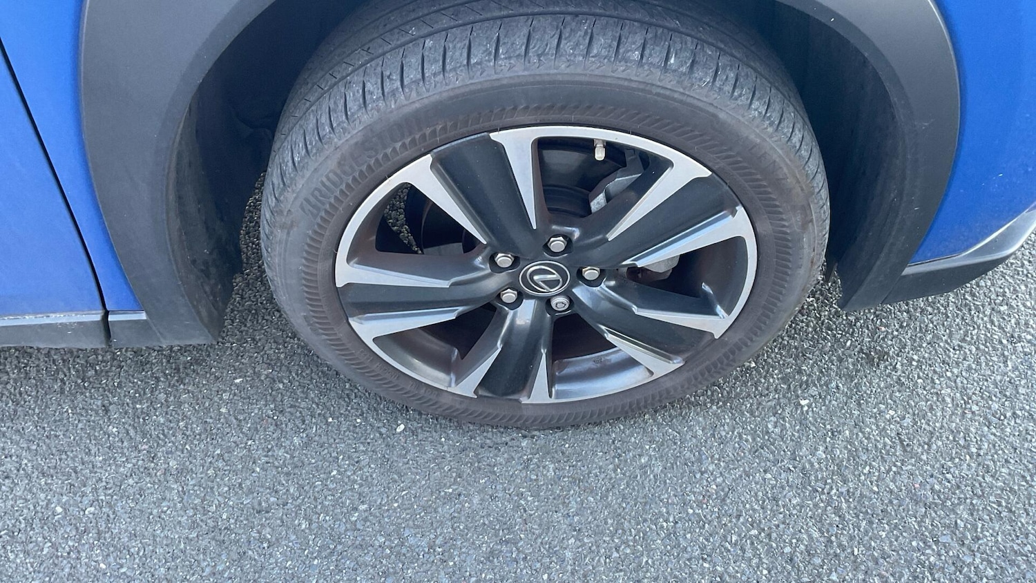 Used Lexus UX 2023 for sale - 78058555: Photo 34