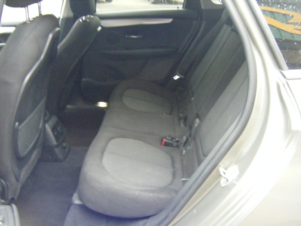 Used BMW 2 Series 2017 for sale - 76252322: Photo 6