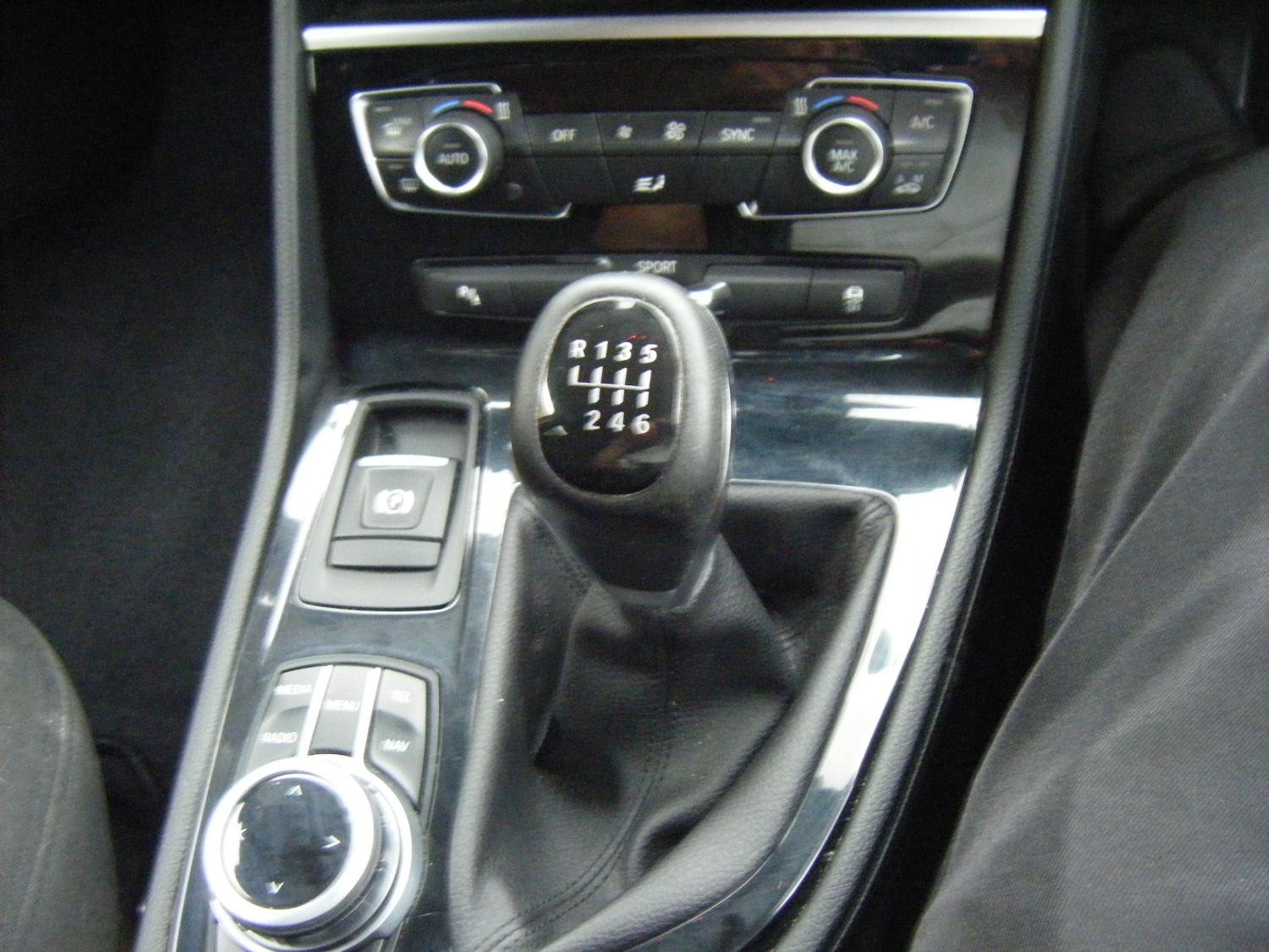 Used BMW 2 Series 2017 for sale - 76252322: Photo 9