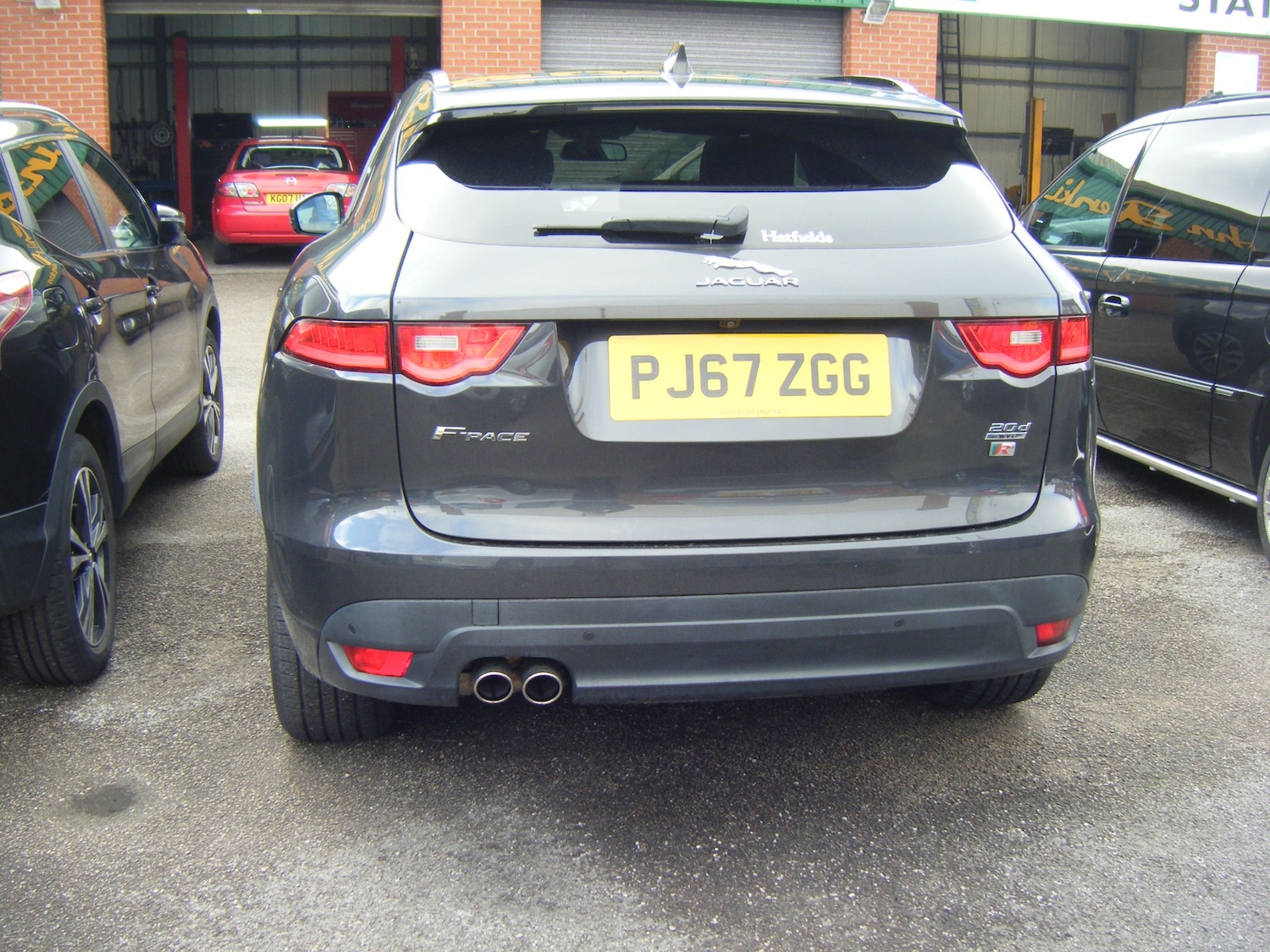 Used Jaguar F-Pace 2017 for sale - 72180554: Photo 3