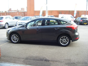 Used Ford Focus 2015 for sale - 74853588: Photo