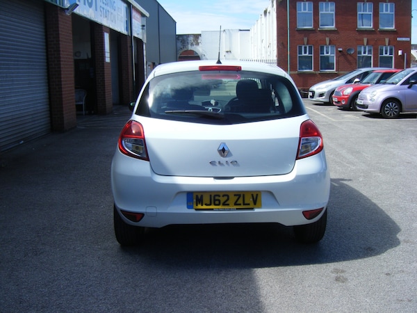 Used Renault Clio 2012 for sale - 71871827: Photo 3