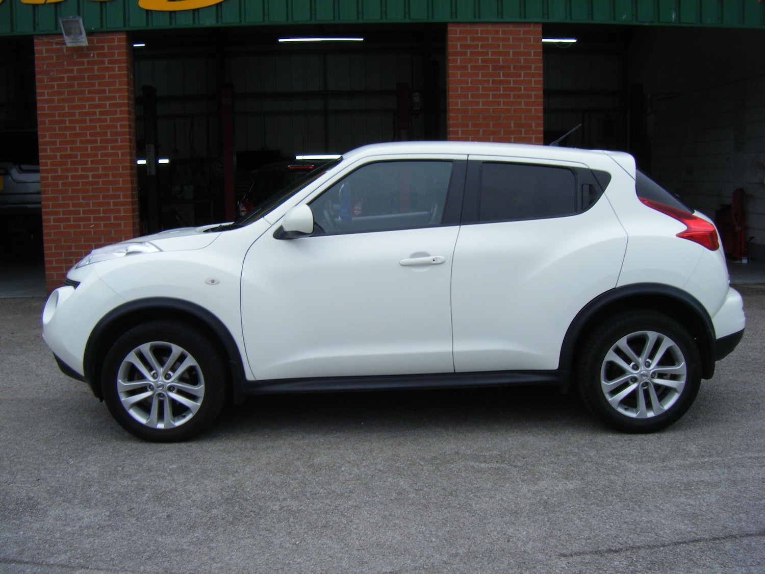 Used Nissan Juke 2011 for sale - 76232721: Photo 2