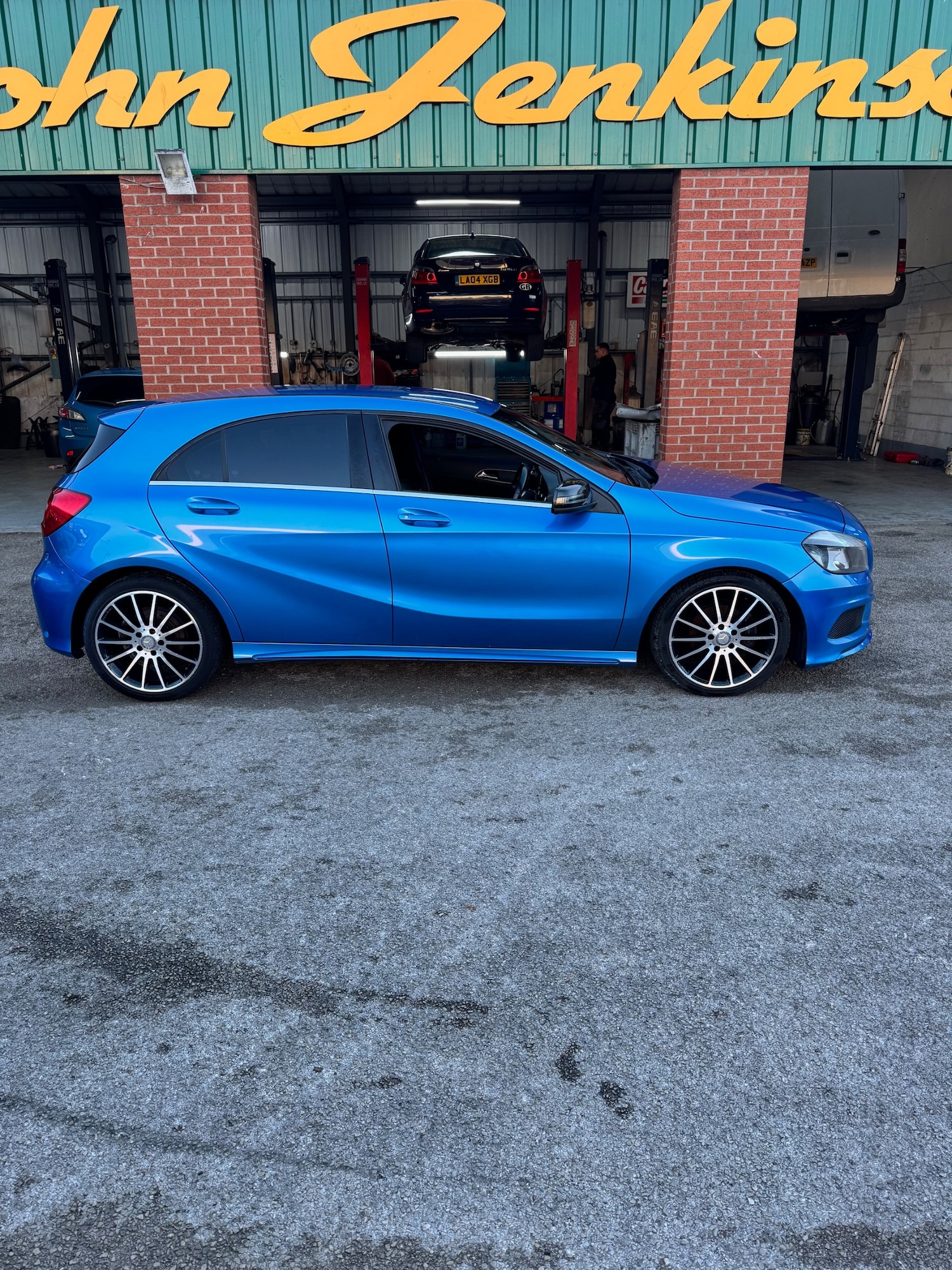 Used Mercedes-Benz A-Class 2014 for sale - 76719989: Photo 8