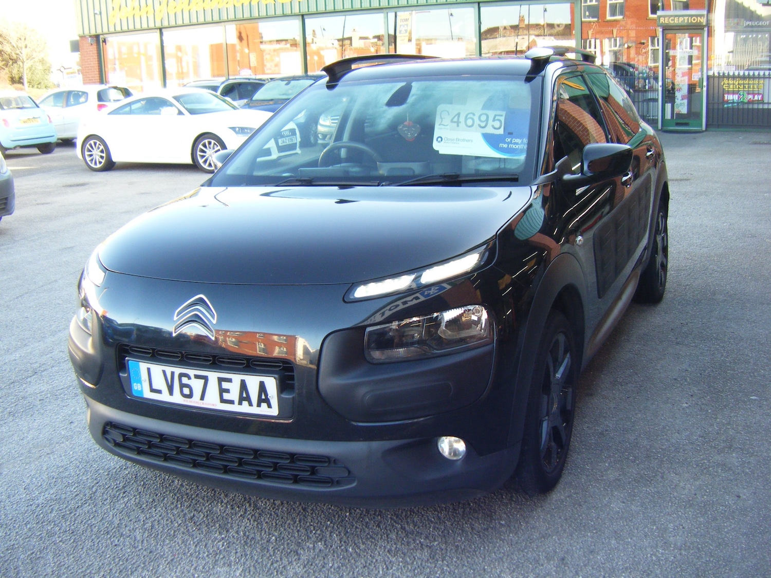 Used Citroen C4 Cactus 2017 for sale - 76599975: Photo 1