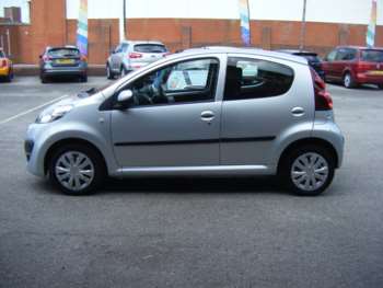 Used Peugeot 107 2013 for sale - 74929392: Photo