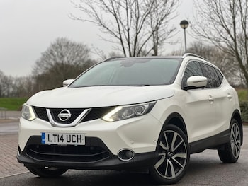 Used Nissan Qashqai 2014 for sale - 76980326: Photo
