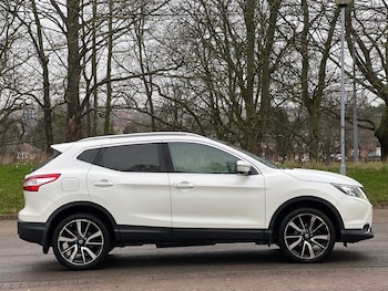 Used Nissan Qashqai 2014 for sale - 76980326: Photo